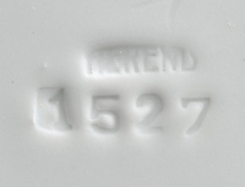 A HEREND PORCELAIN 'FRUITS AND FLOWERS' PATTERN PART TABLESERVICE