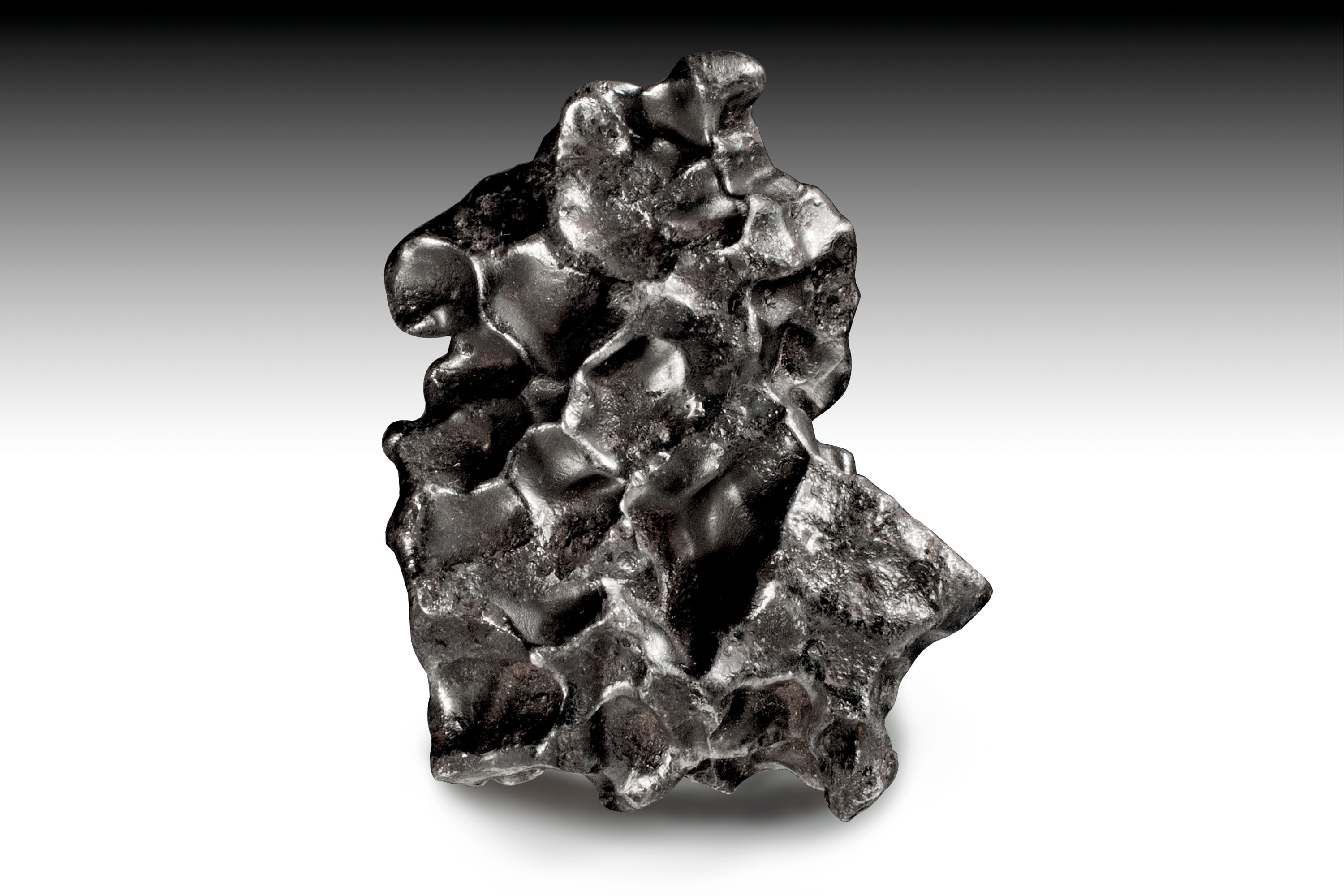 A SMALL SIKHOTE ALIN METEORITE, Iron, coarse octahedrite – IIAB