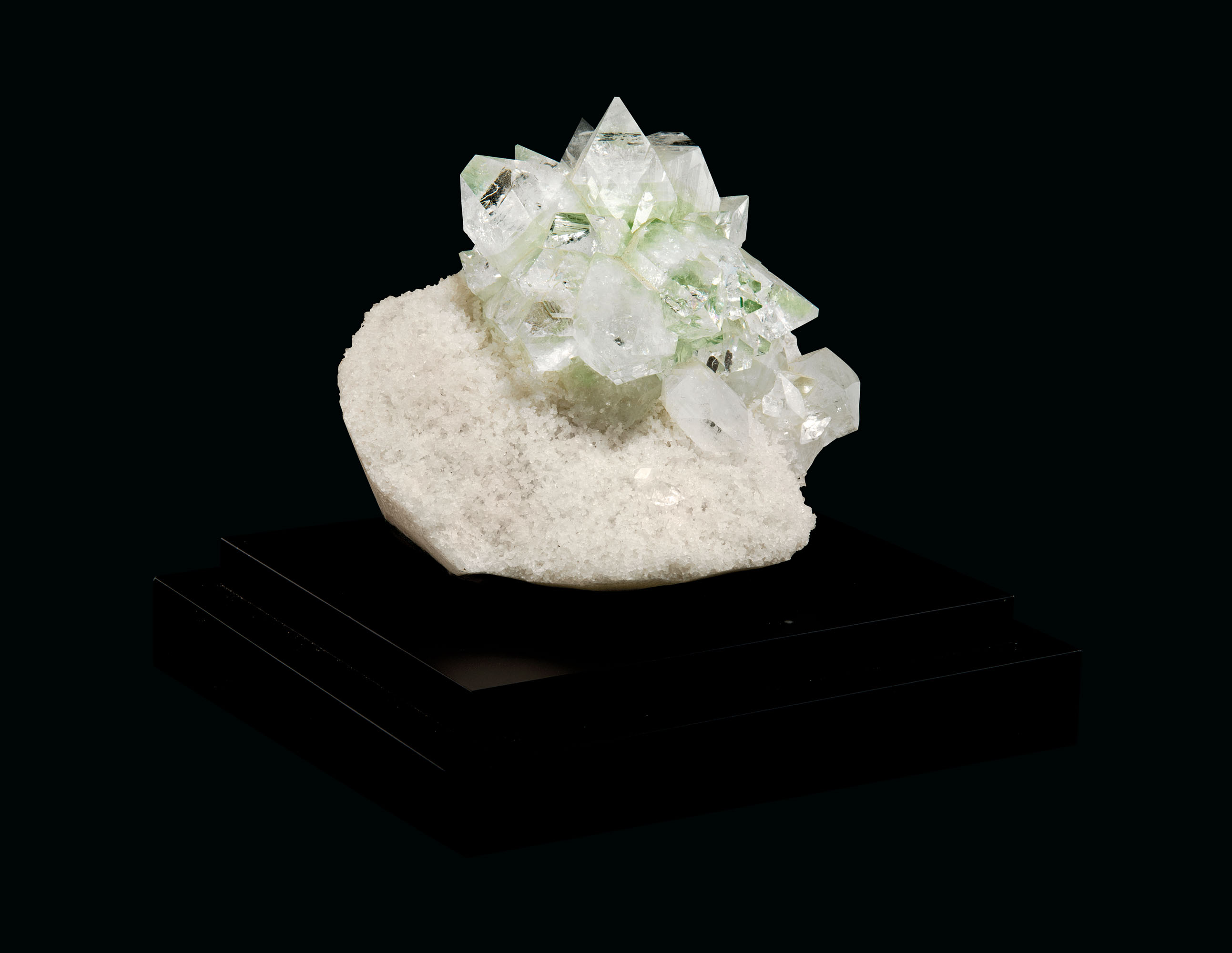 A SMALL SIKHOTE ALIN METEORITE, Iron, coarse octahedrite – IIAB