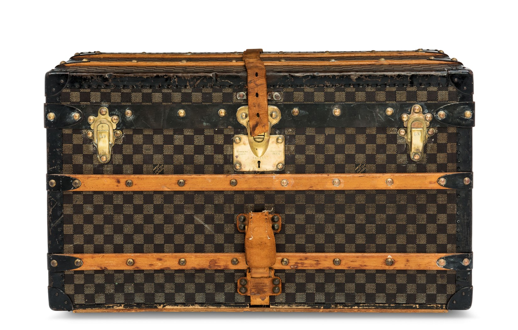 A DAMIER CANVAS SMALL STEAMER TRUNK, LOUIS VUITTON, c. 1910 Christie's