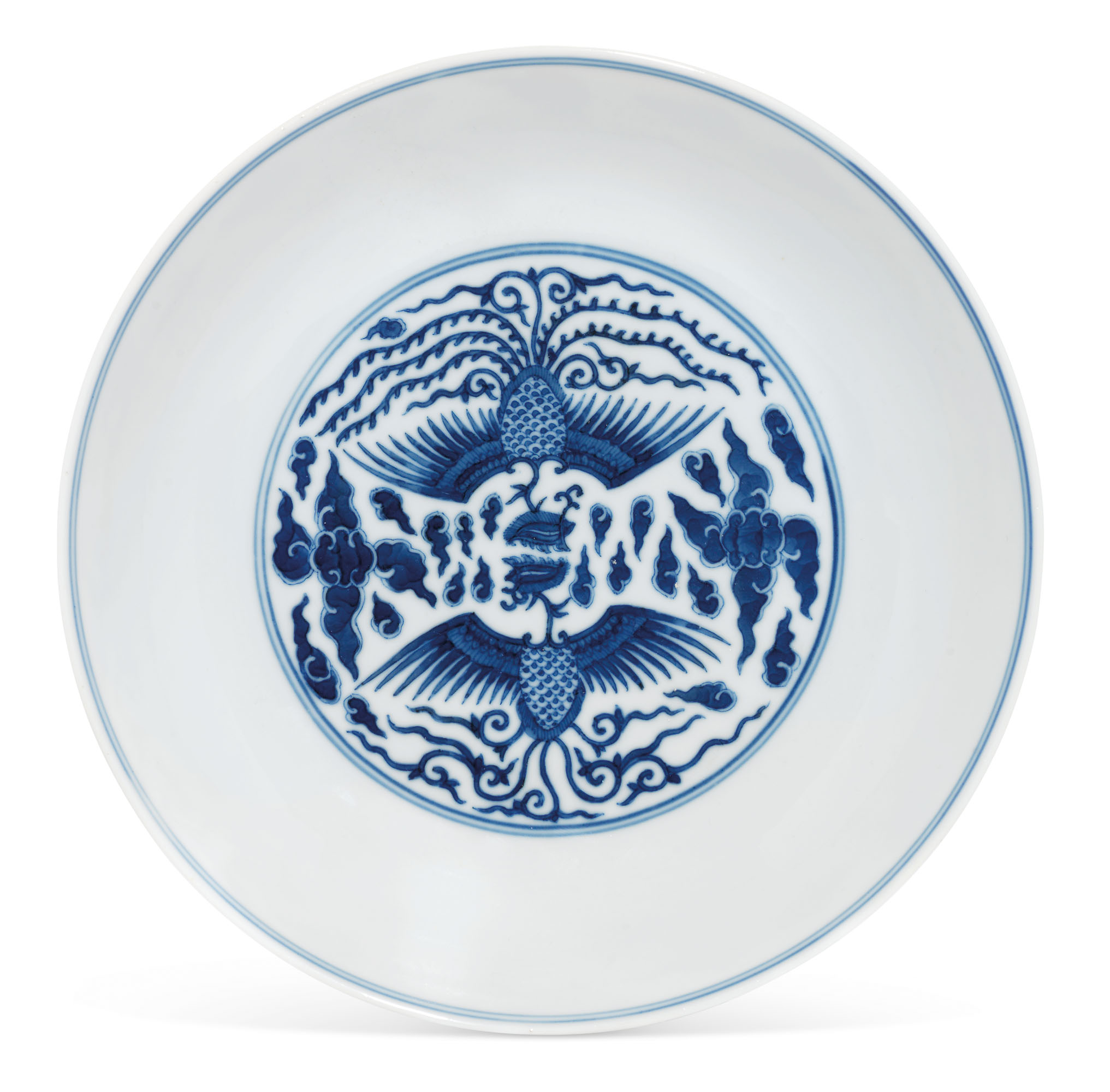 A LARGE BLUE AND WHITE 'PHOENIX' DISH