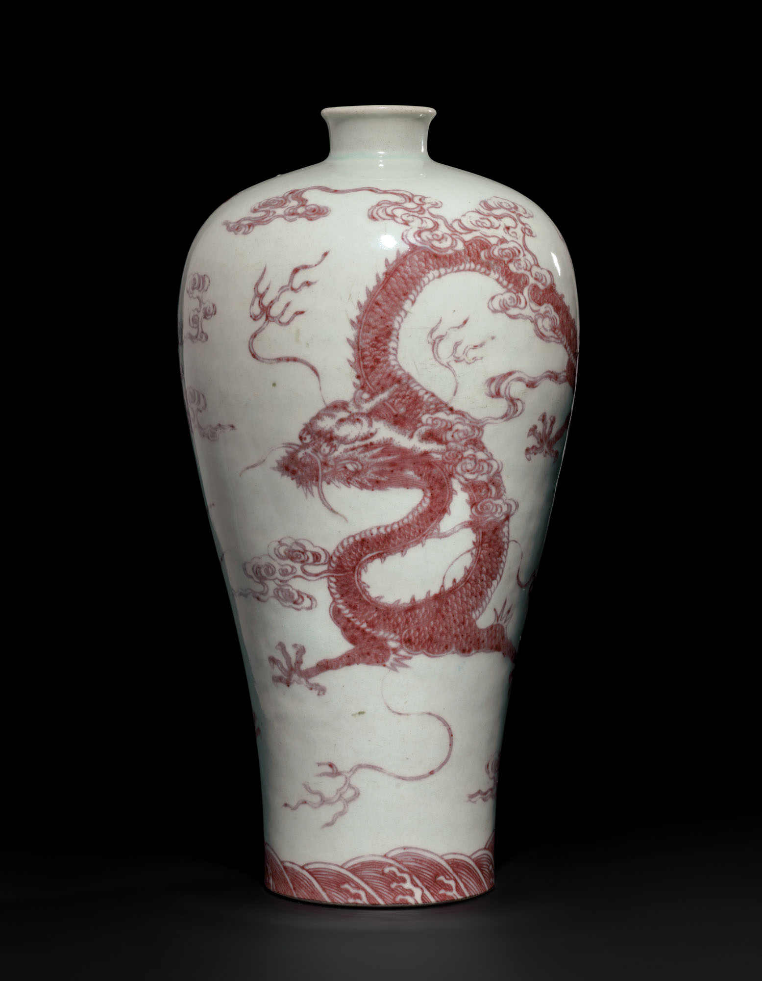 mentiroso grieta derrota A RARE COPPER-RED-DECORATED 'DRAGON' VASE, MEIPING