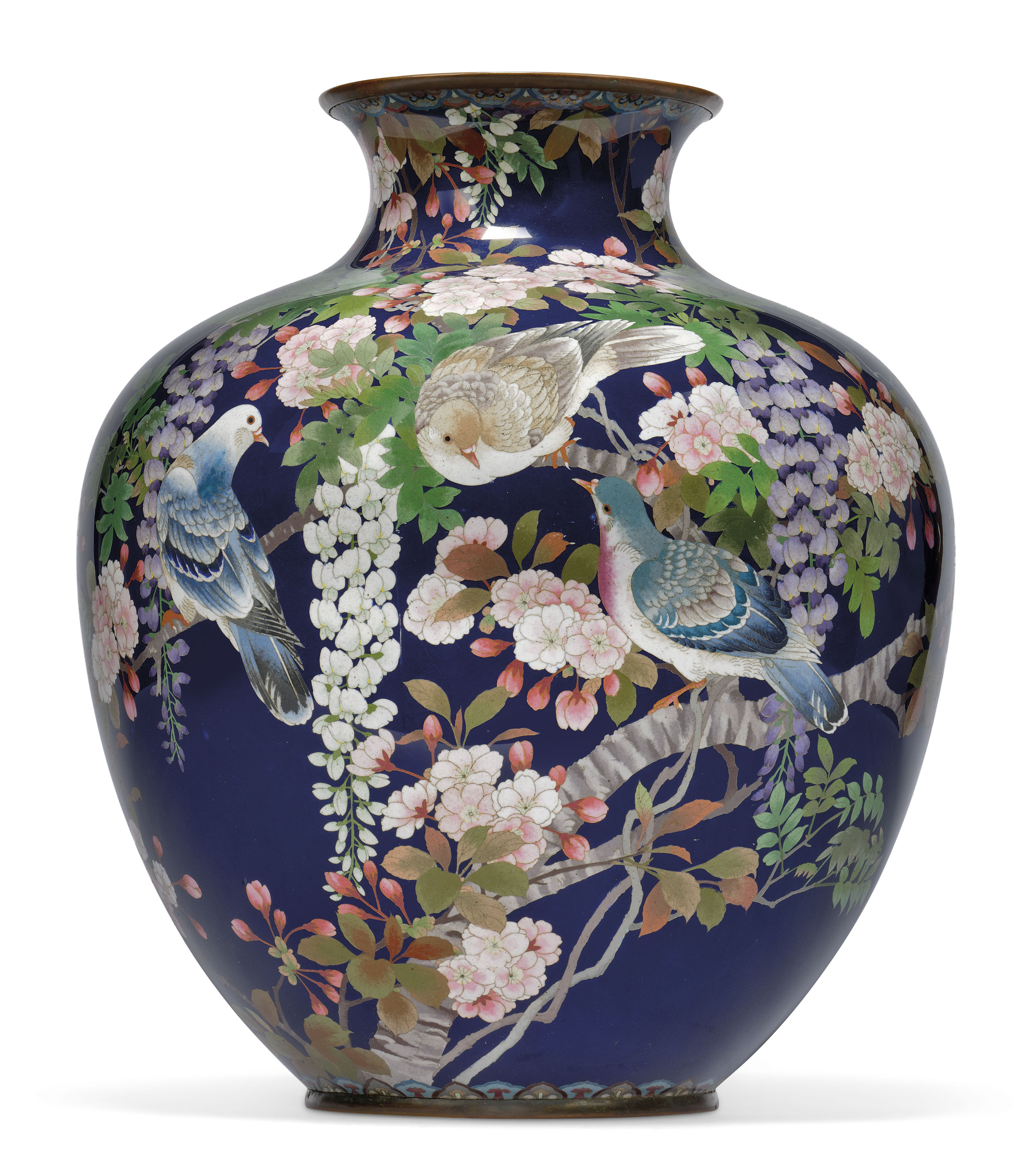 A LARGE JAPANESE CLOISONNE ENAMEL VASE, MEIJI PERIOD (18681912