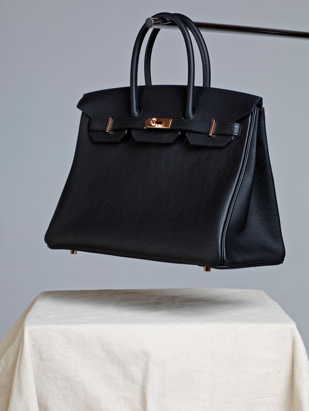 JANE BIRKIN'S BLACK TOGO LEATHER BIRKIN 35 WITH ROSE GOLD HARDWARE