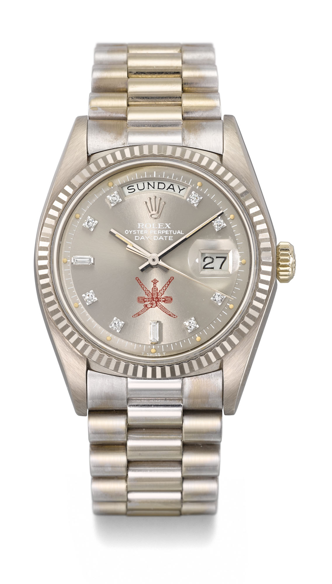 ROLEX. A VERY FINE AND RARE STAINLESS STEEL AUTOMATIC WRISTWATCH WITH SWEEP CENTRE SECONDS HELIUM GAS ESCAPE VALVE DATE BRACELET ORIGINAL GUARANTEE AND BOX SIGNED ROLEX OYSTER PERPETUAL DATE SEA DWELL...
