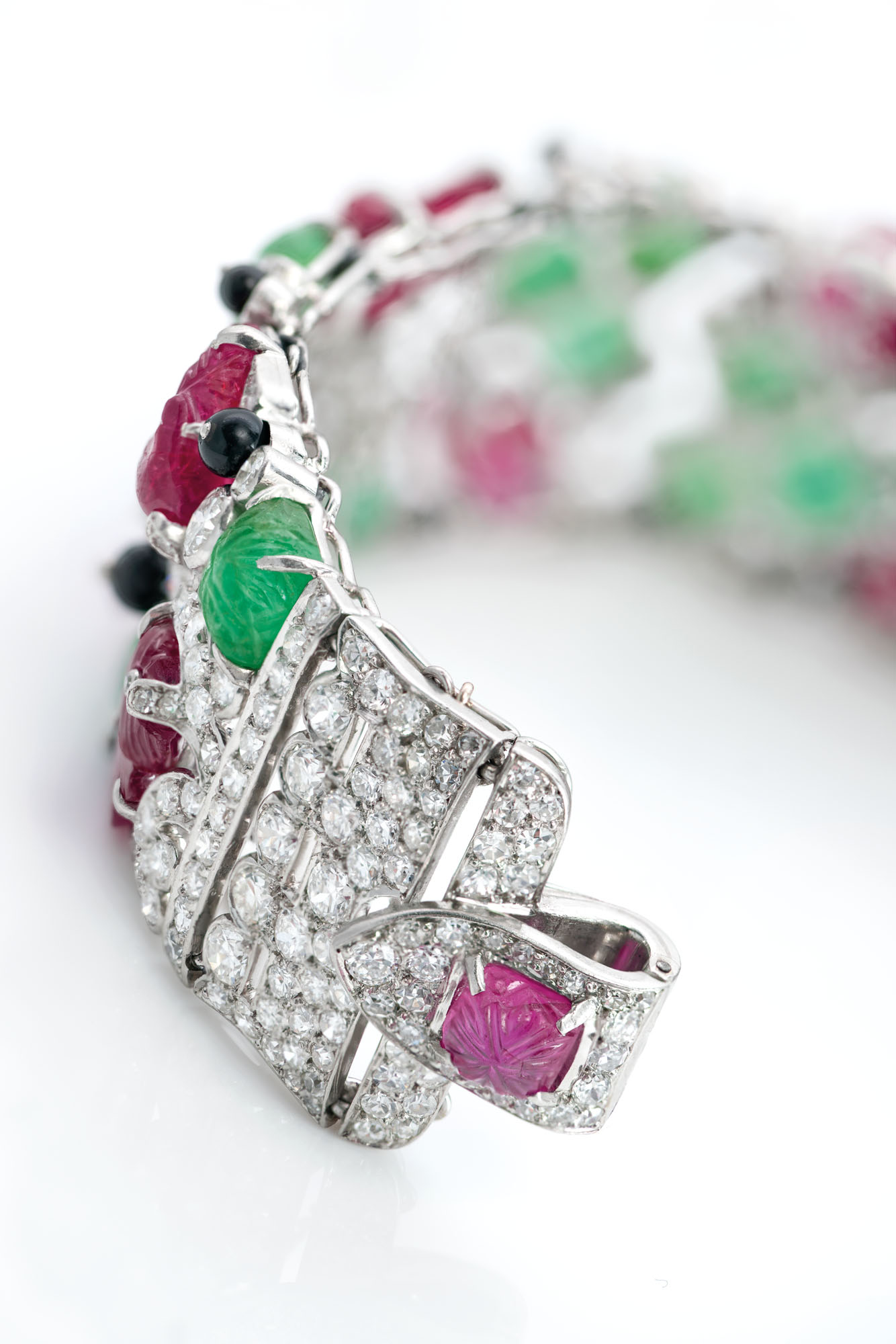 Tutti frutti bracelet 2025 cartier