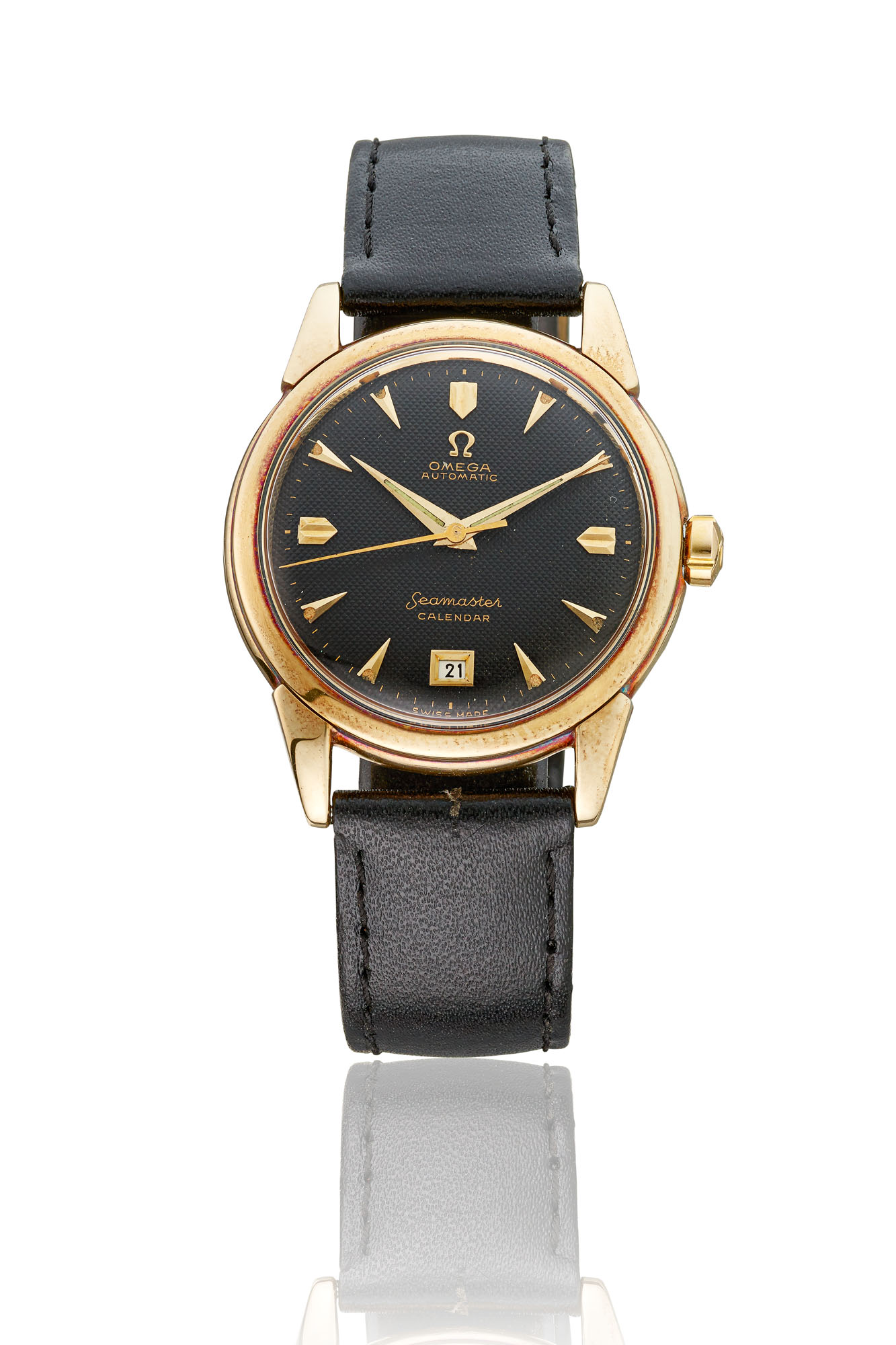 omega-gold-black-honeycomb-seamaster-calendar-wristwatch-ref-2627-sc