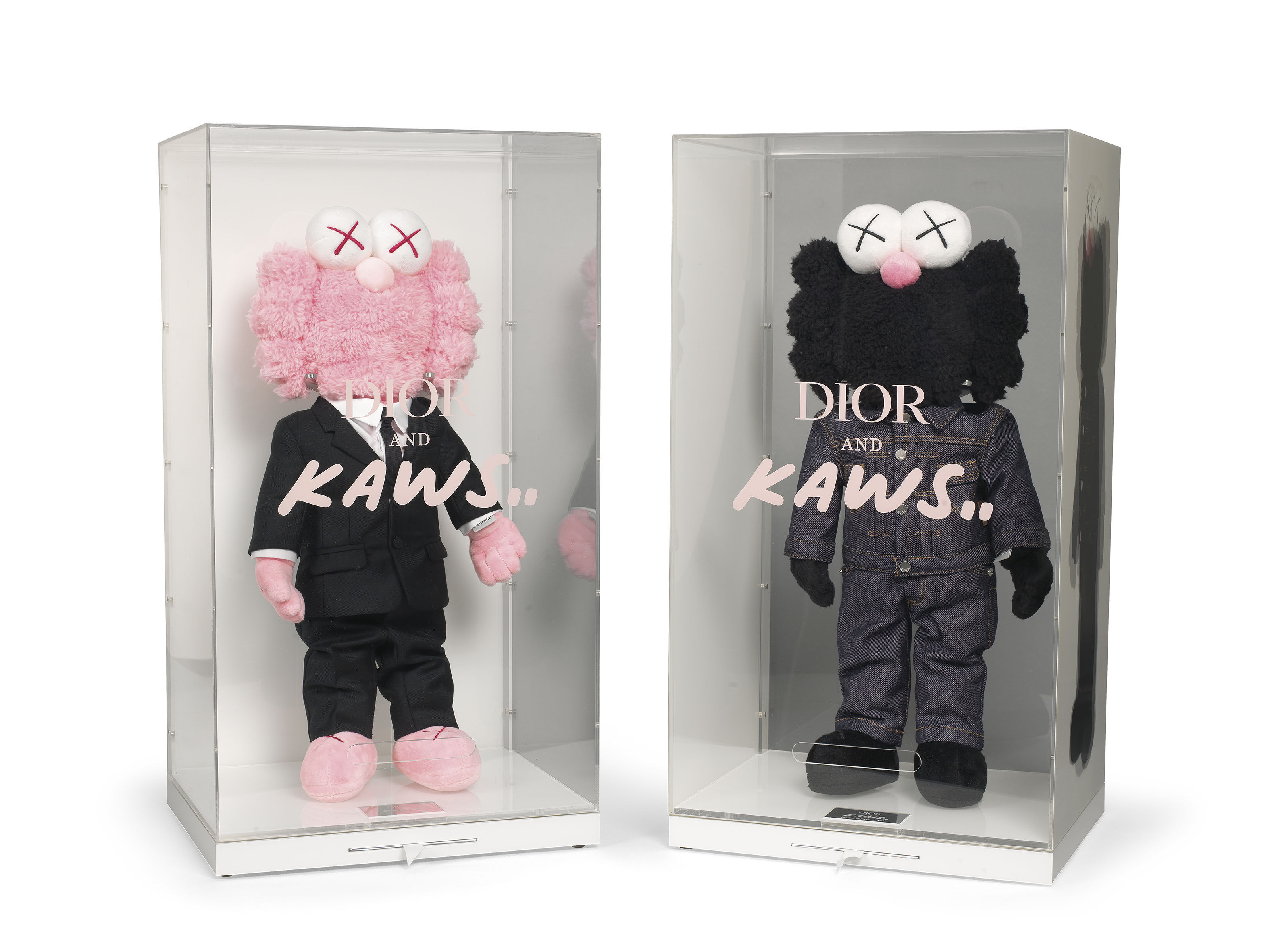 kaws dior figure