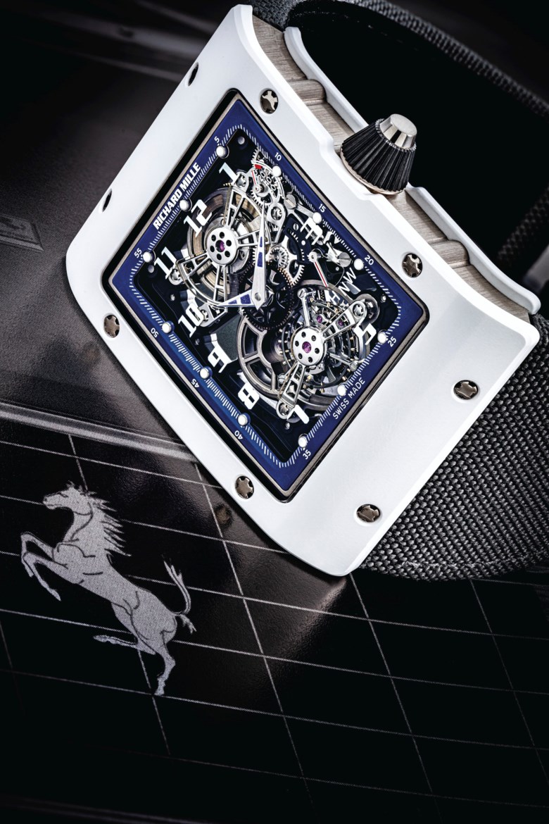Richard Mille，18k白金及陶瓷长方形镂空腕表，配陀飞轮、动力储存及功能选择， “Tourbillon Extra Flat” ，型号RM017，约2017年制。此拍品于2020年7月13日佳士得香港精致名表 钛金属系列及亚洲重要私人收藏 （第三部份）拍卖中售出，成交价3,000,000港元