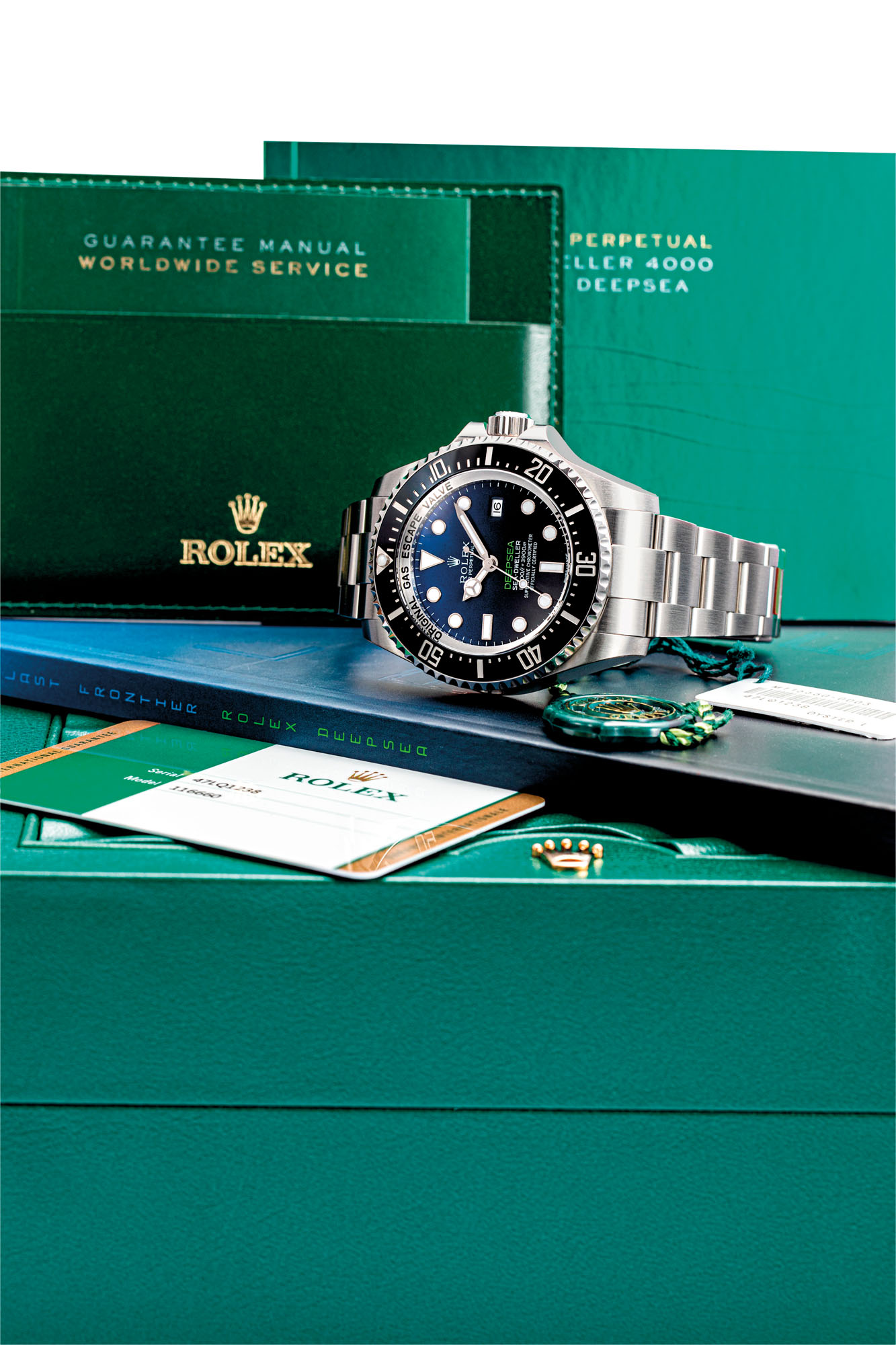 ROLEX. A STAINLESS STEEL AUTOMATIC WRISTWATCH WITH SWEEP CENTRE SECONDS