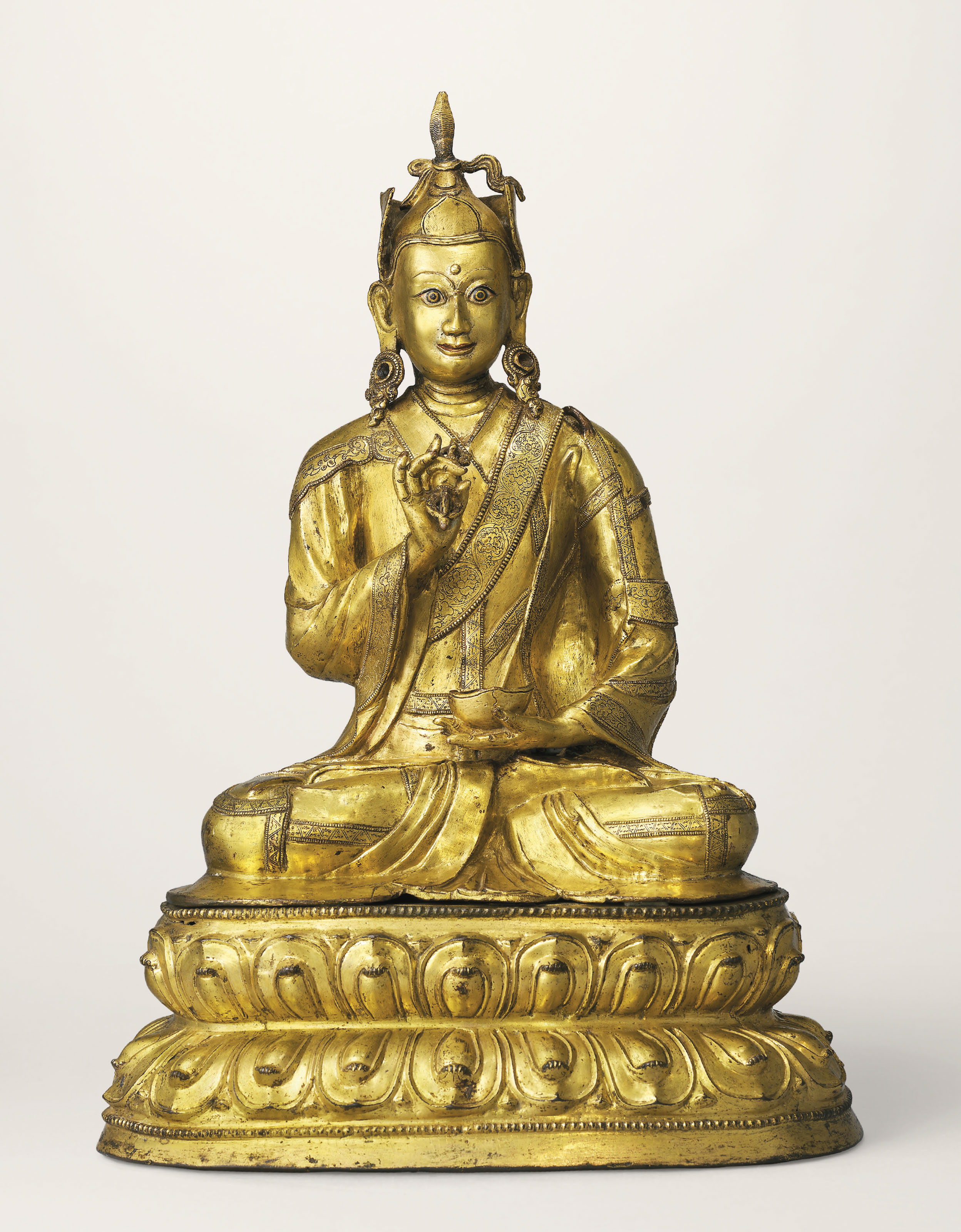 仏像 仏教美術 釈迦牟尼像【乾隆年製】在銘 鍍金仏 座像， 集】
