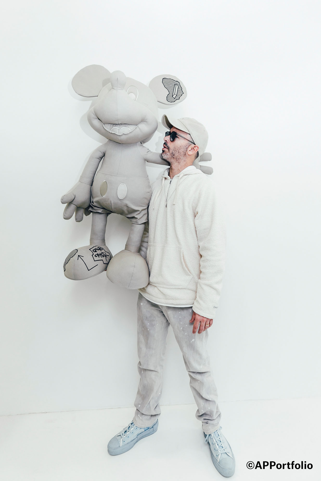 卓出 Daniel Arsham Mickey Mouse ダニエルアーシャムミッキー