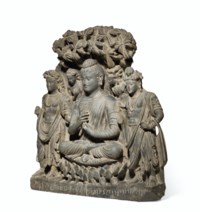 A RARE AND MAGNIFICENT GRAY SCHIST RELIEF TRIAD OF BUDDHA SHAKYAMUNI ...