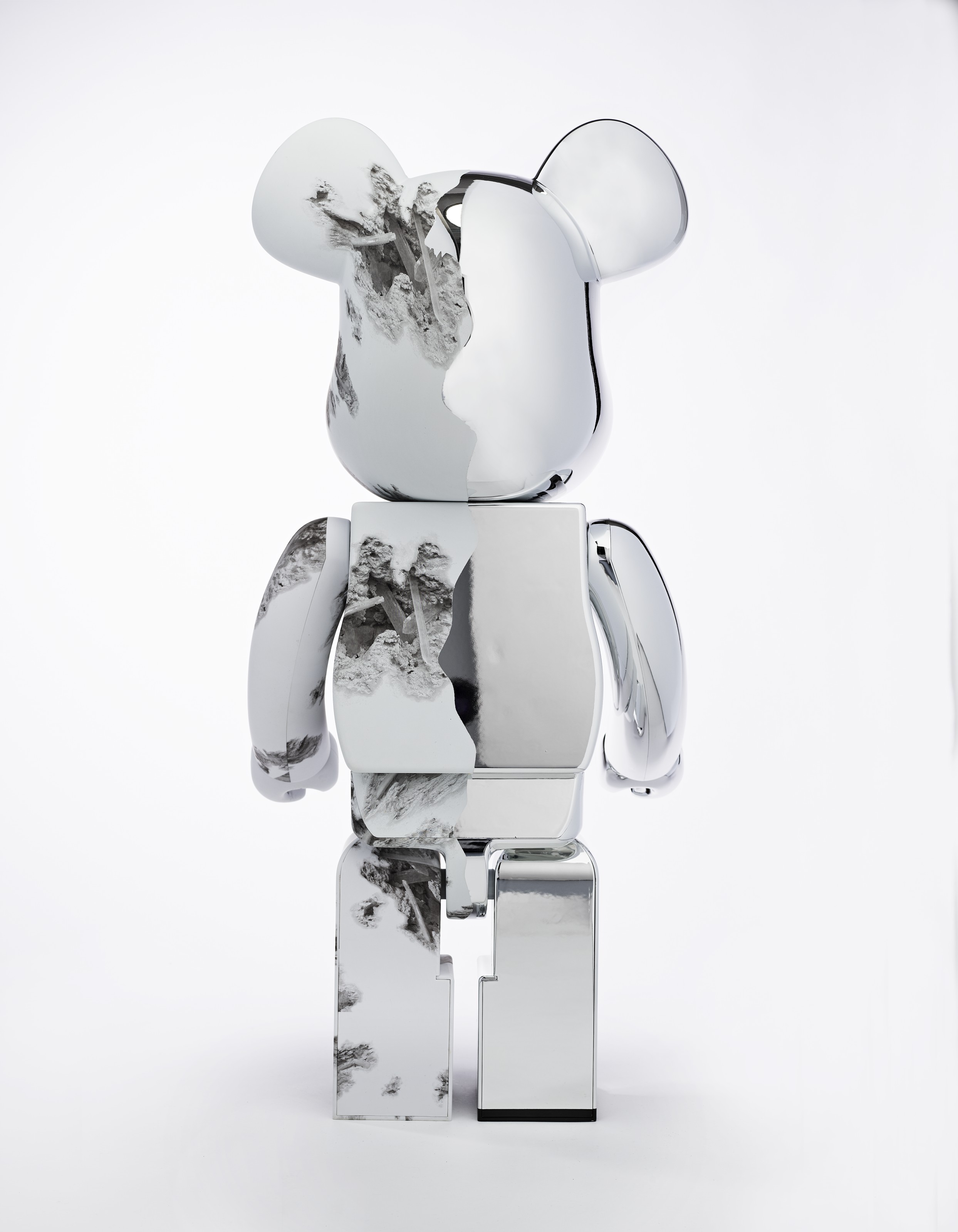 DANIEL ARSHAM (B. 1980) x HAJIME SORAYAMA (B. 1947), 1000% BE