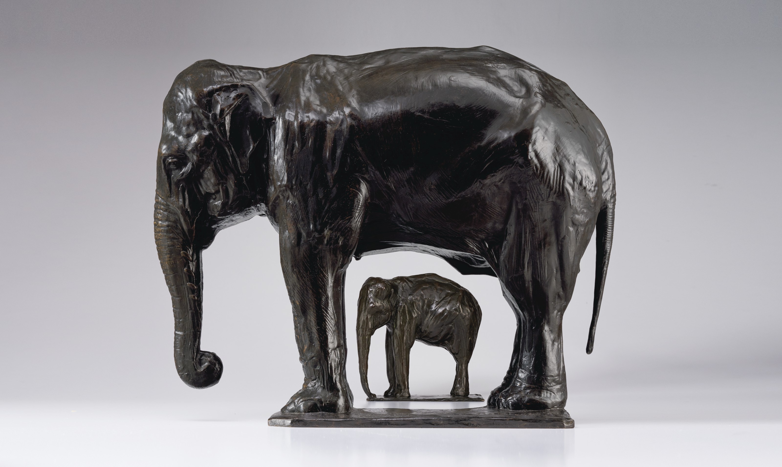 Rembrandt Bugatti (1884-1916) , Éléphant au repos | Christie's