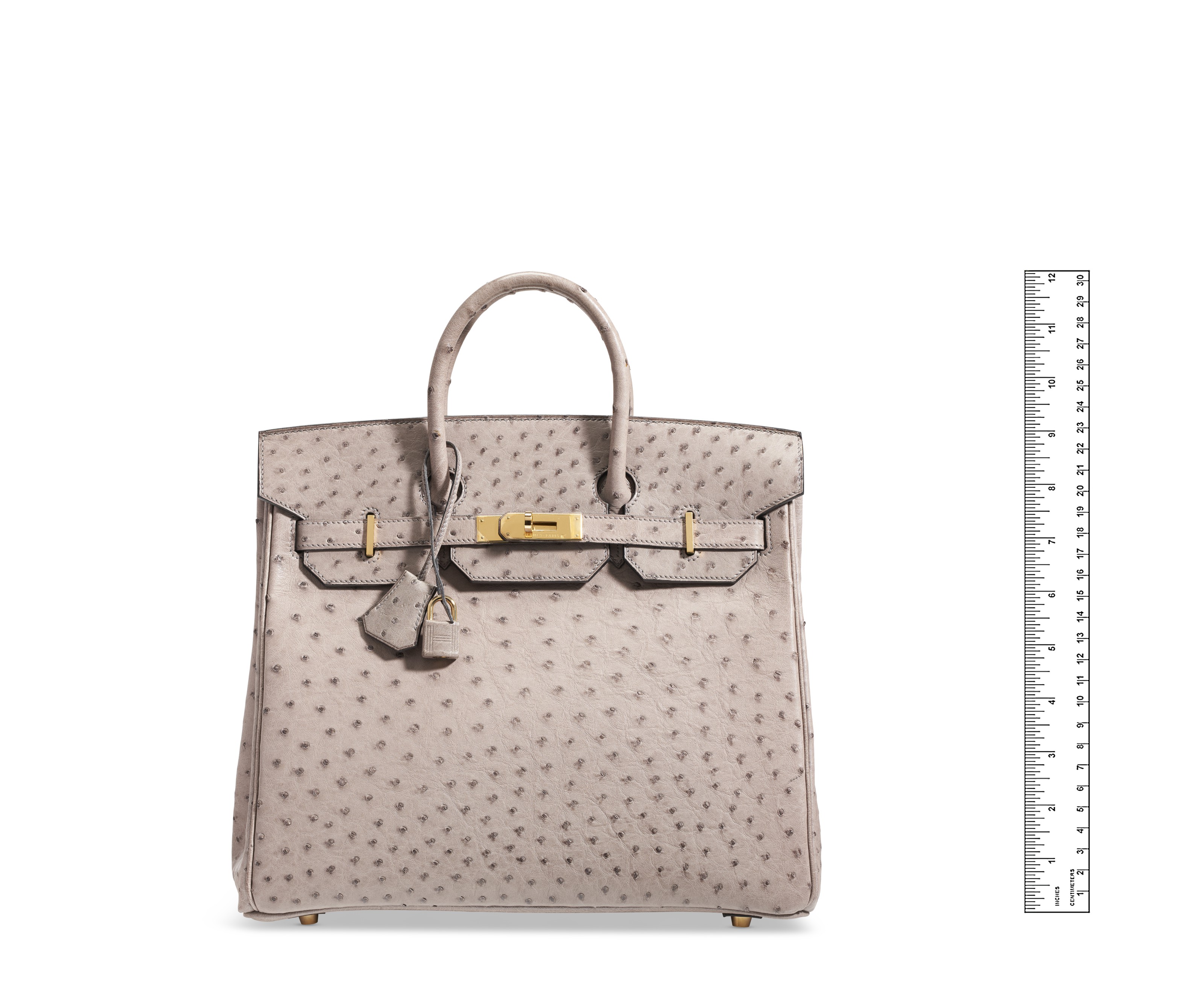 A GRIS TOURTERELLE OSTRICH HAC BIRKIN 32 WITH GOLD HARDWARE