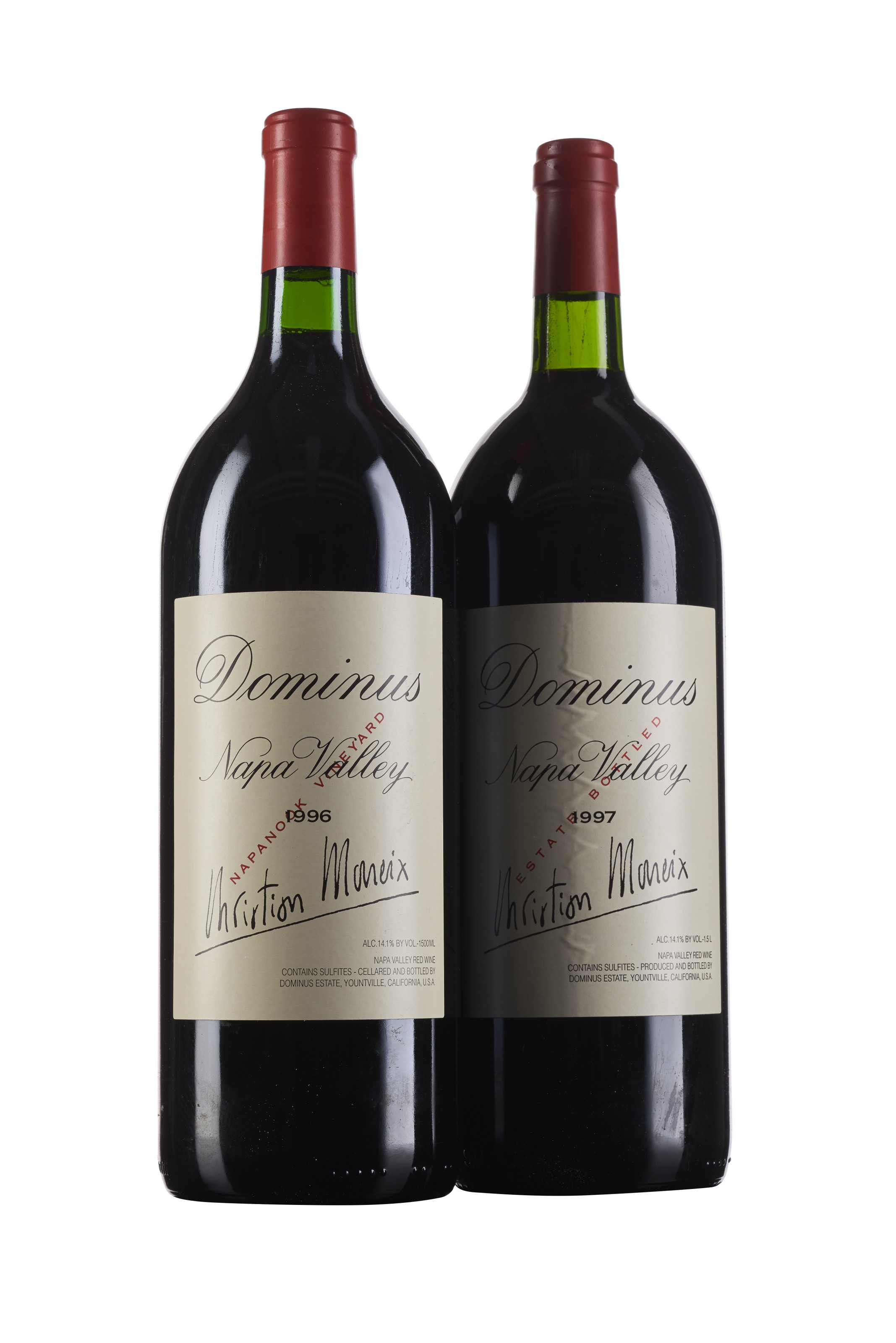 Dominus 1996 & 1997, Dominus 1996 Good appearanceLevel base of neck ...