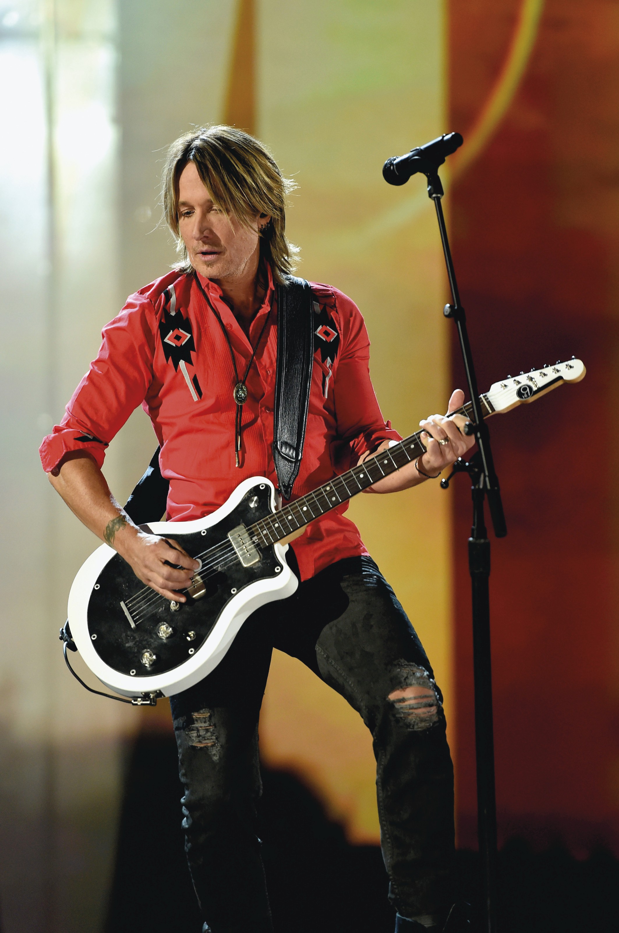 KEITH URBAN, Hi9 GUITAR COMPANY, A SEMISOLIDBODY ELECTRIC GUITAR