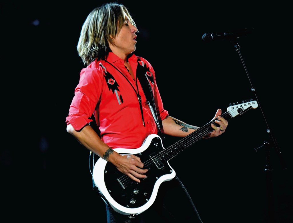 KEITH URBAN, Hi9 GUITAR COMPANY, A SEMI-SOLID-BODY ELECTRIC GUITAR ...