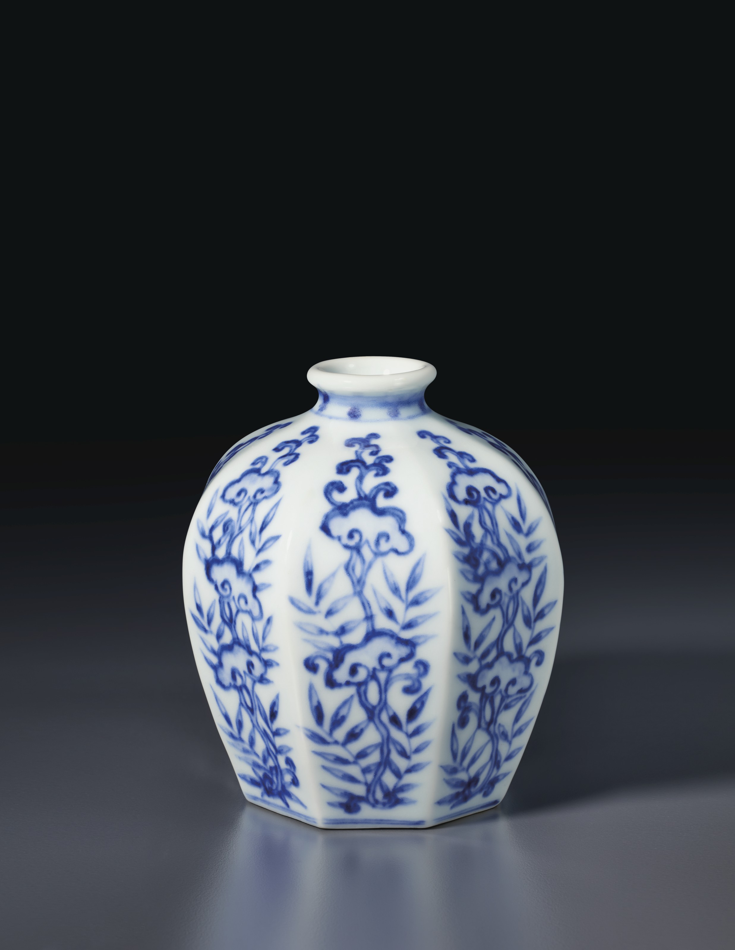 清康熙豇豆紅釉太白尊三行六字楷書款, CHINA, QING DYNASTY, KANGXI