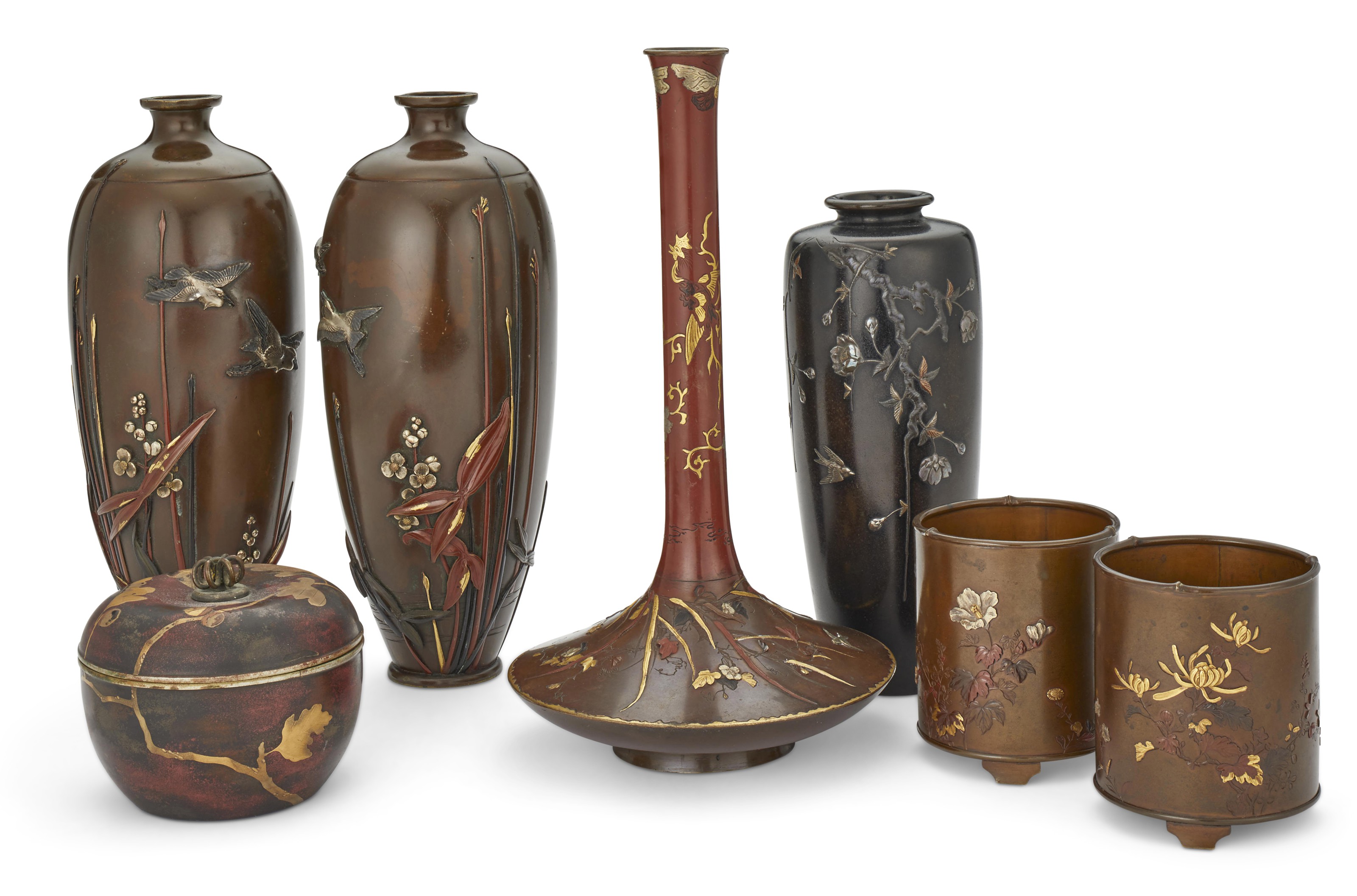 A GROUP OF JAPANESE BRONZE VESSELS, 20TH CENTURY Christie’s