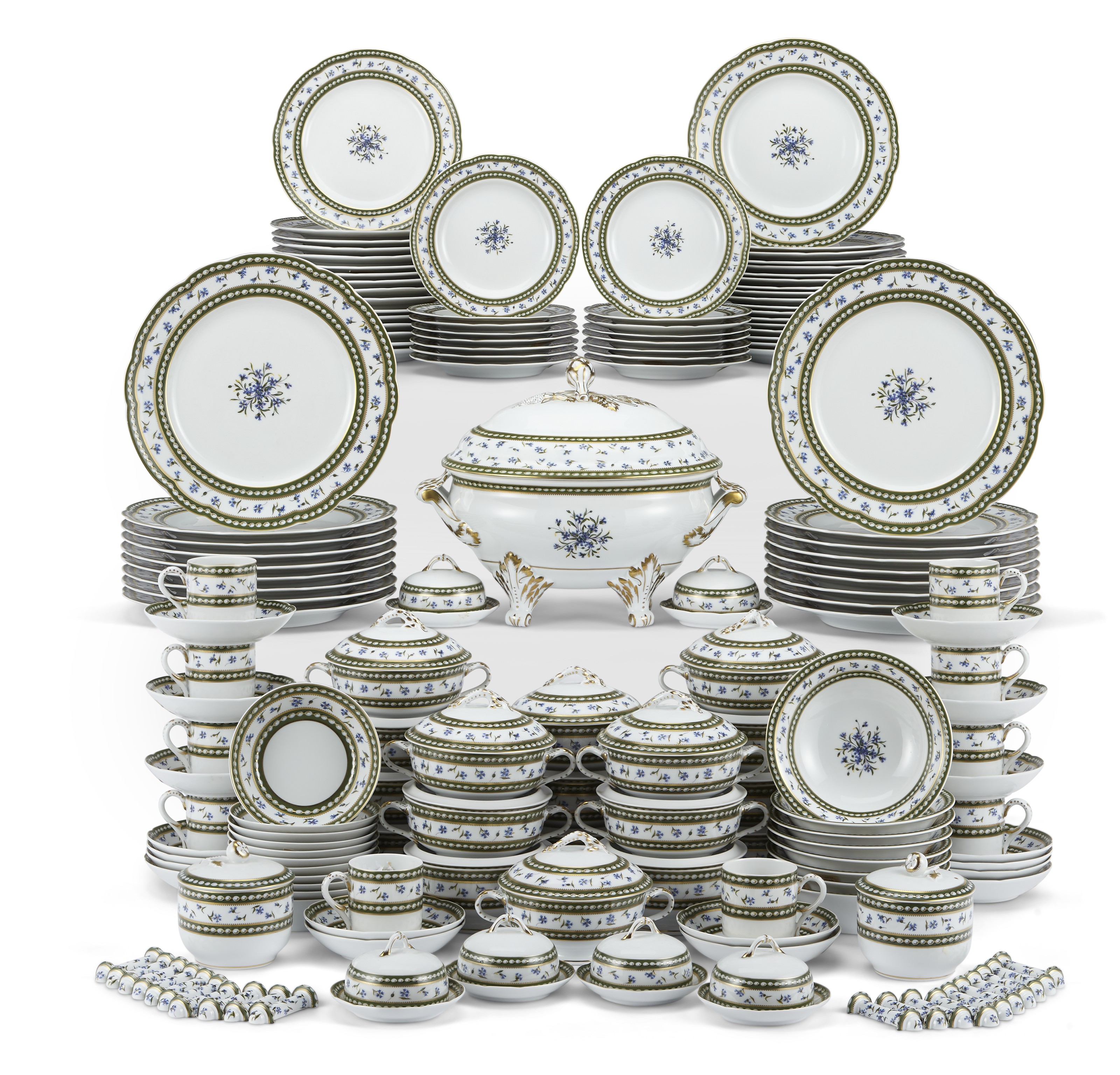 FRENCH (ANCIENNE MANUFACTURE ROYAL LIMOGES) PORCELAIN PART DINNER