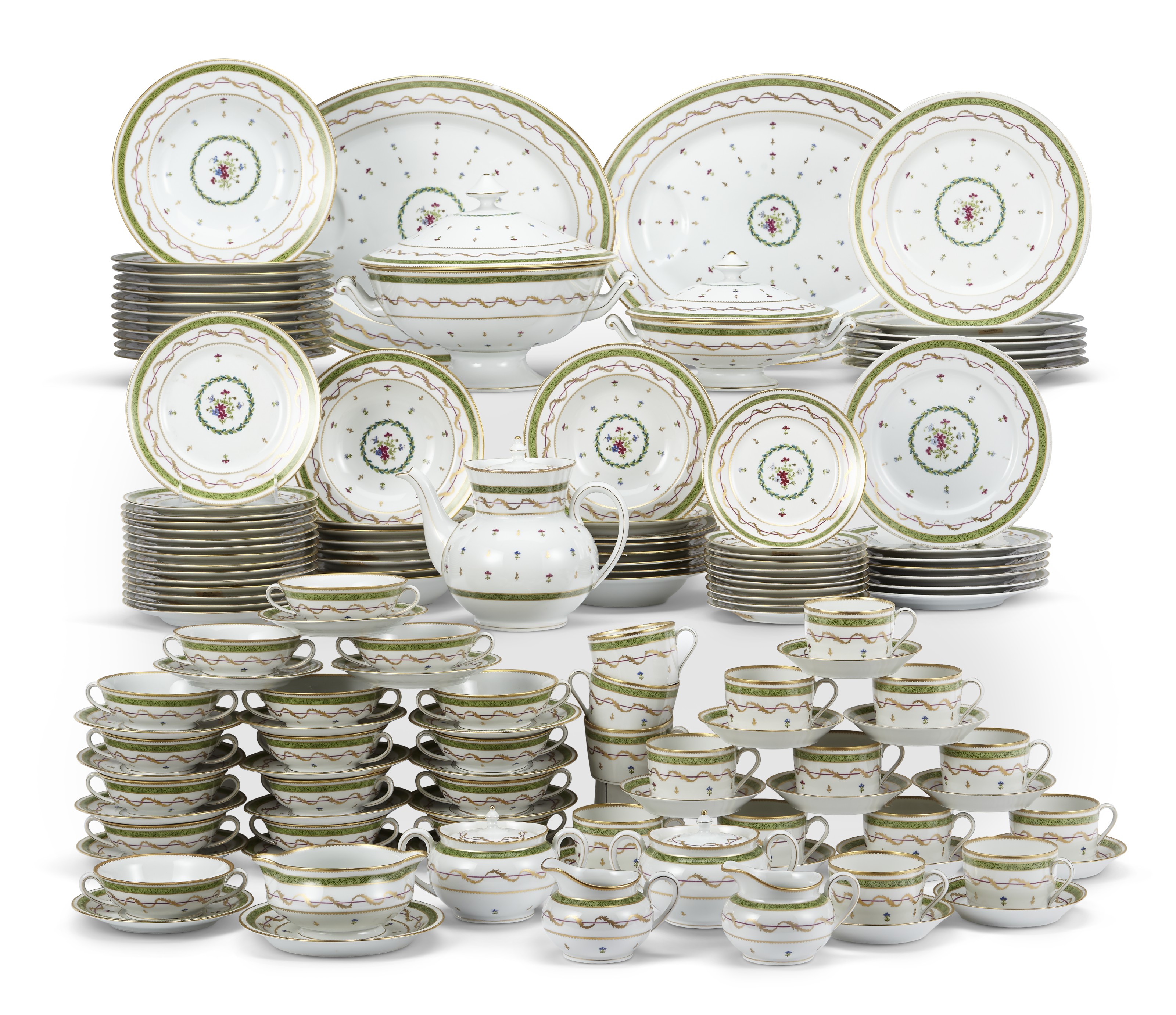 FRENCH (HAVILAND LIMOGES) PORCELAIN PART DINNER SERVICE, 20TH CENTURY