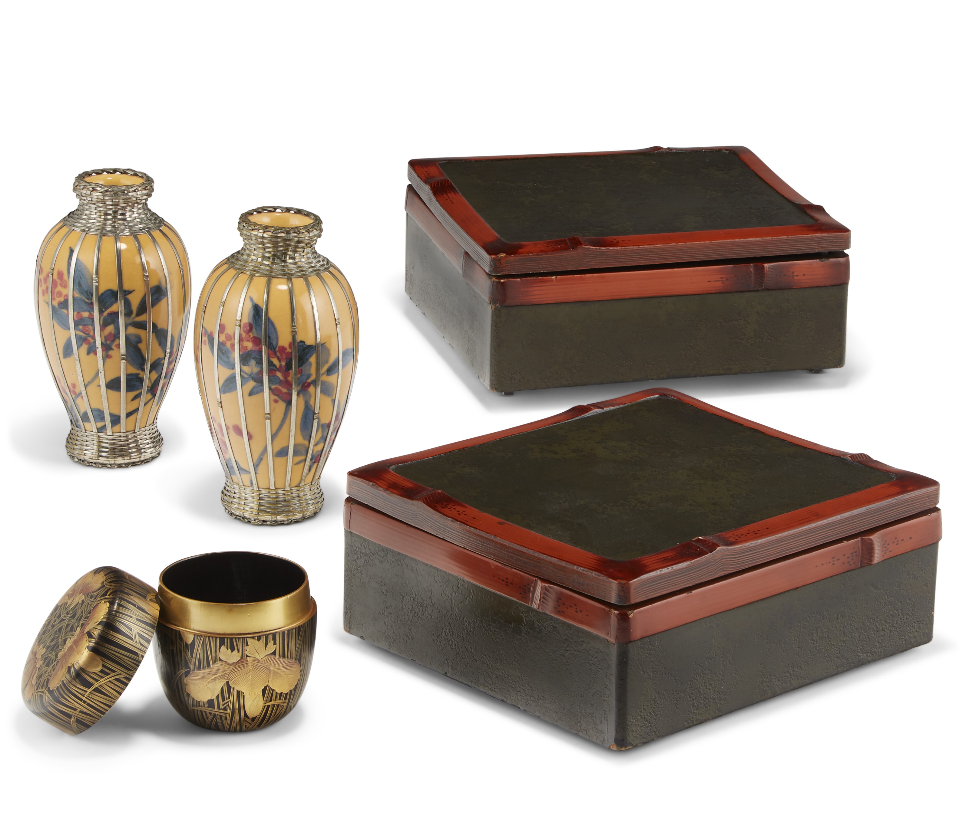 Black & Gilt Lacquer Japanese Tea Chest from the Jayne Wrightsman Collection