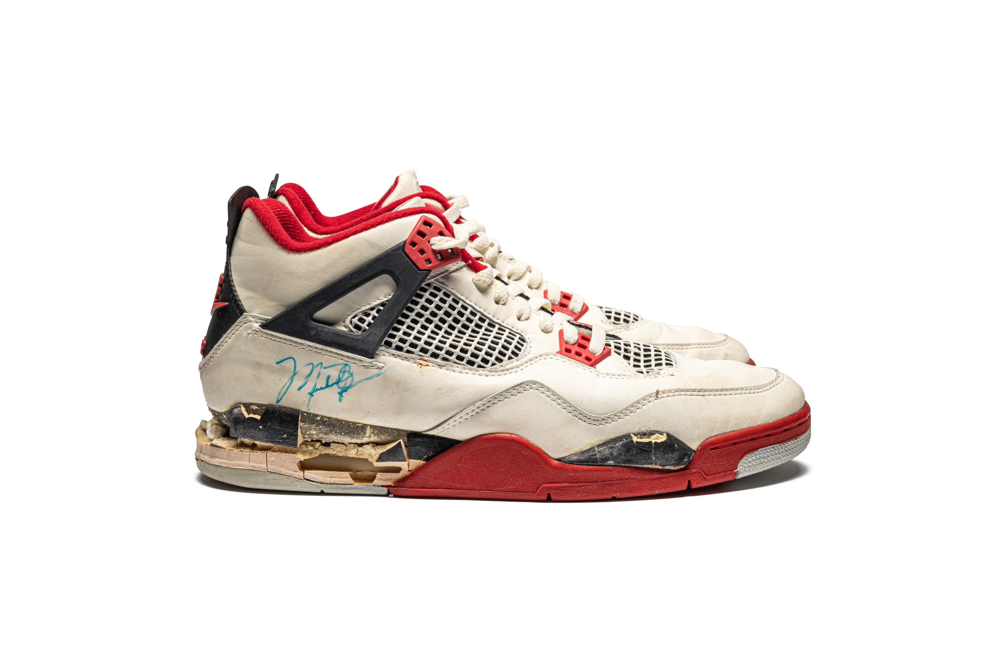 Air jordan 4 fire red 212 shop