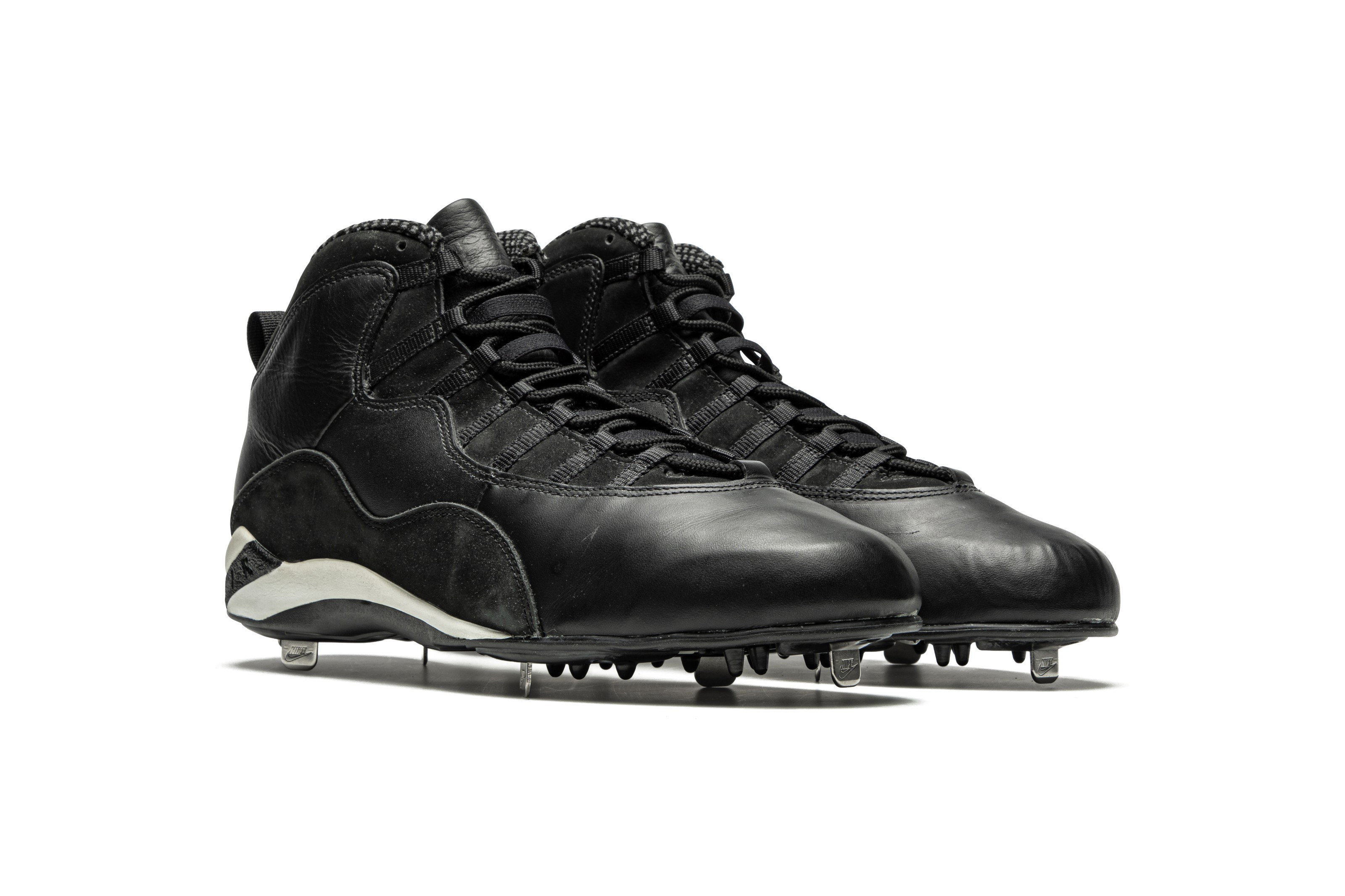 Jordan 10 top baseball cleats
