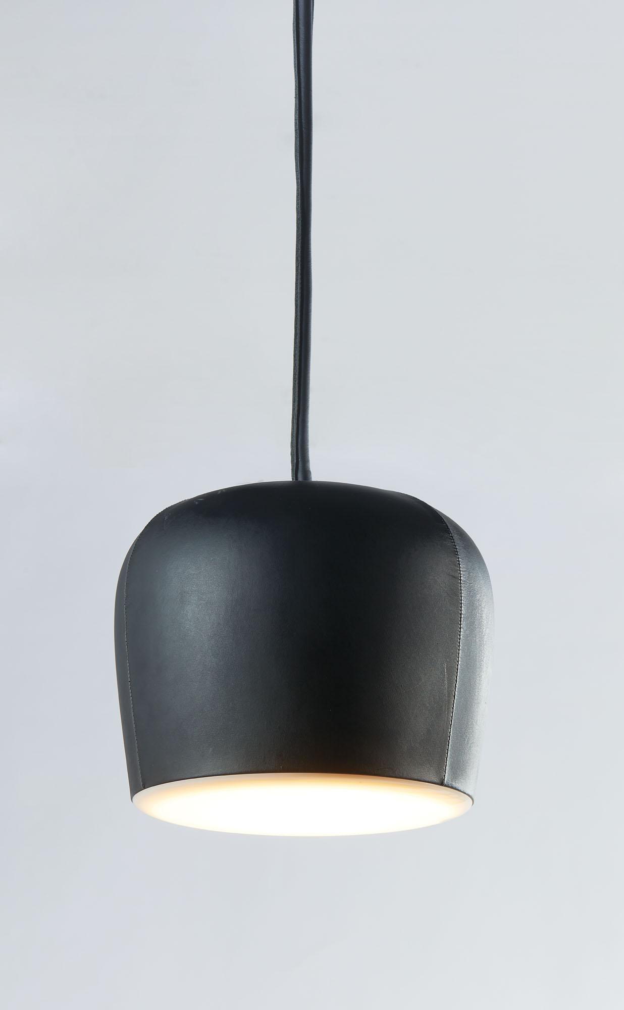 【 新品 】Jean Prouvé FAUTEUIL KANGOUROU再度限定重現・9月20日開售】 早在今年六月