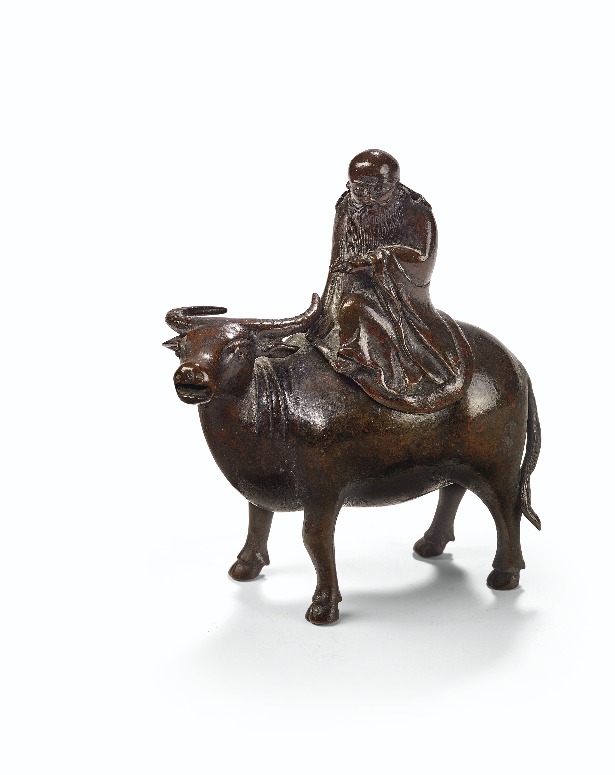 SAGE SUR SON BUFFLE EN BRONZE FORMANT BRULE-PARFUM CHINE, XVIIEME-XVIIIEME...