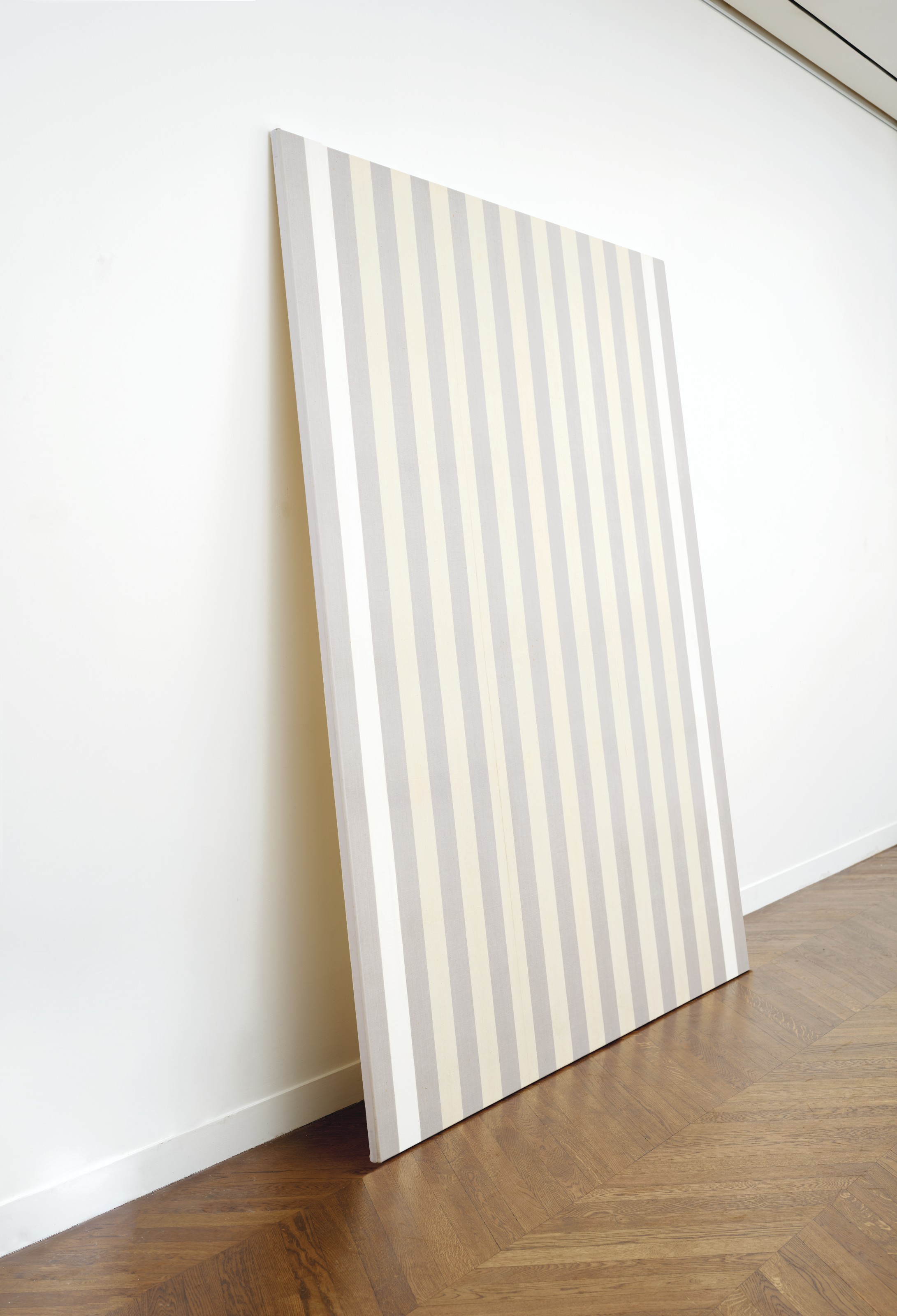 Daniel Buren B 1938 Peinture Acrylique Blanche Sur Tissu Raye Blanc Et Gris Clair 1960s Paintings Christie S