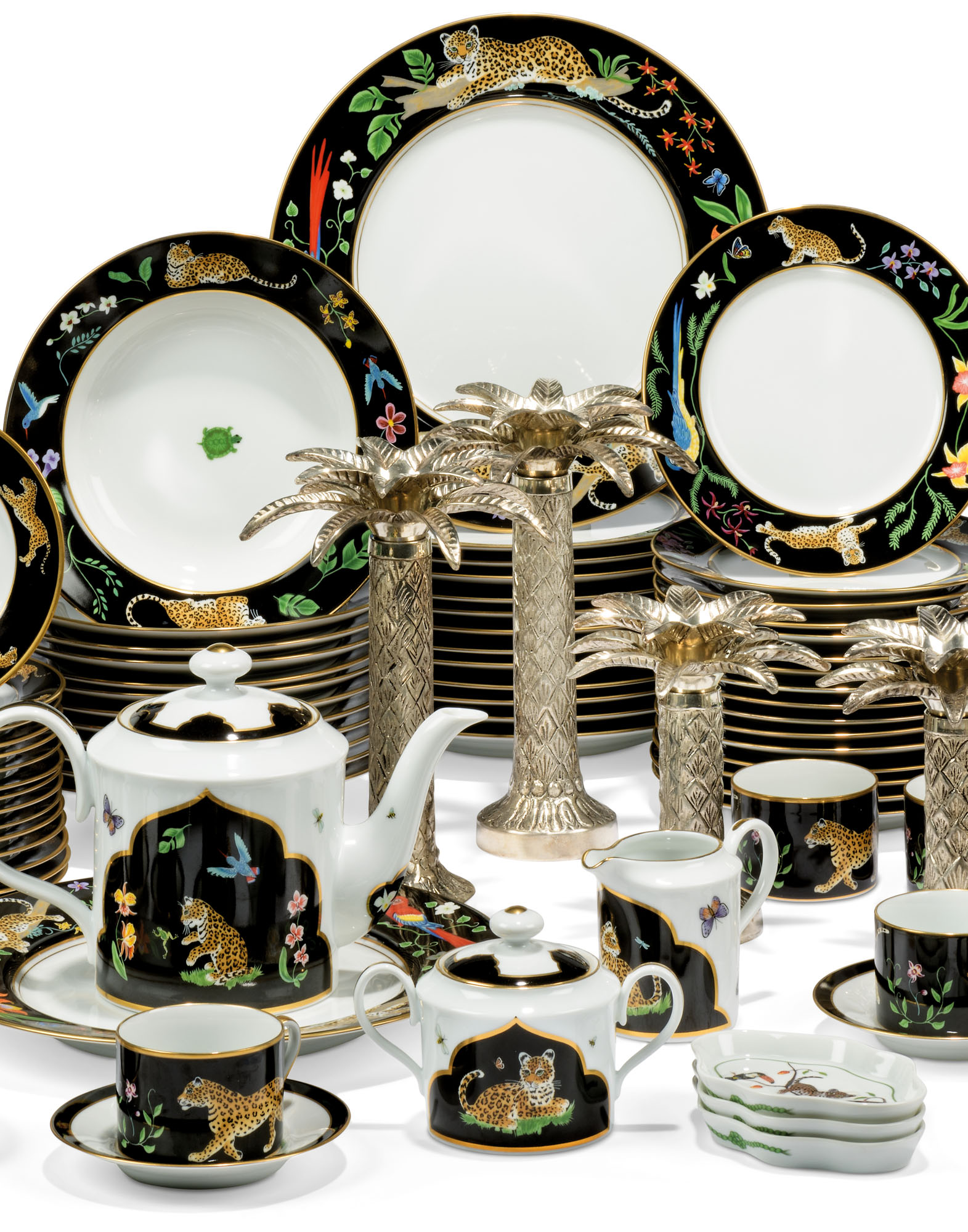 A LYNN CHASE DESIGNS PORCELAIN 'JAGUAR JUNGLE' PATTERN PART DINNER
