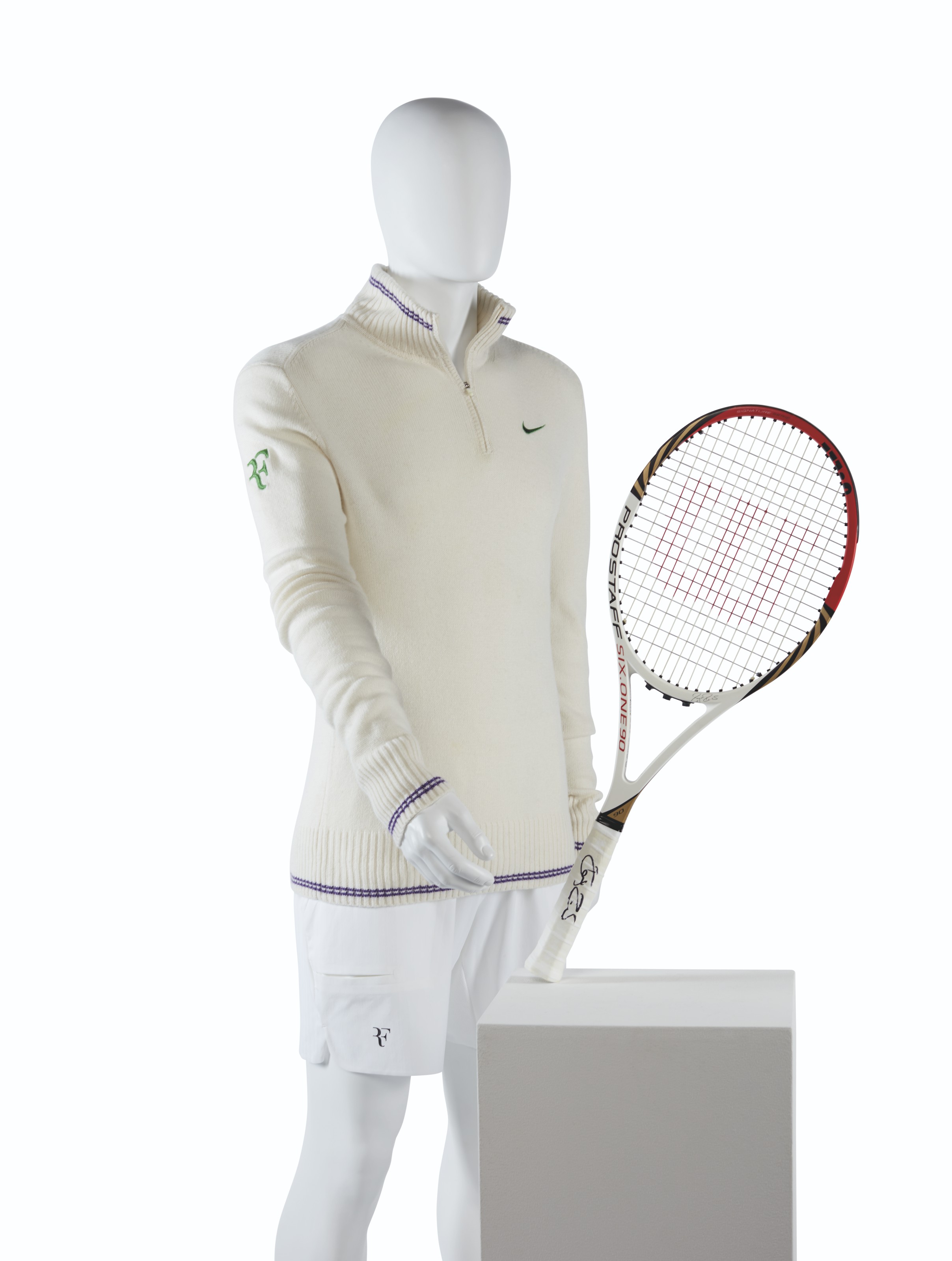 Uændret vitamin Belyse ROGER FEDERER'S CHAMPION CARDIGAN AND RACKET