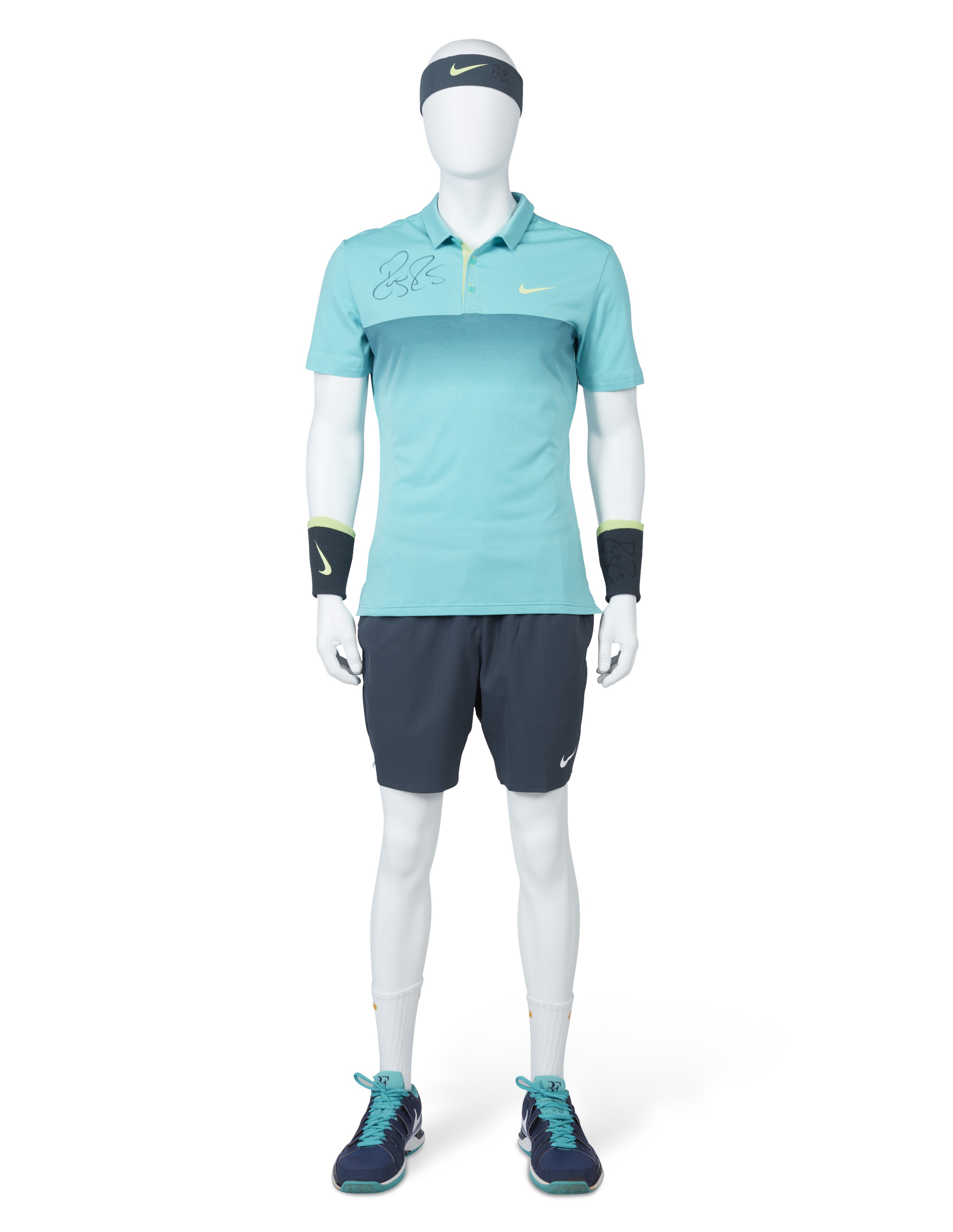 roger federer sponsor clothing
