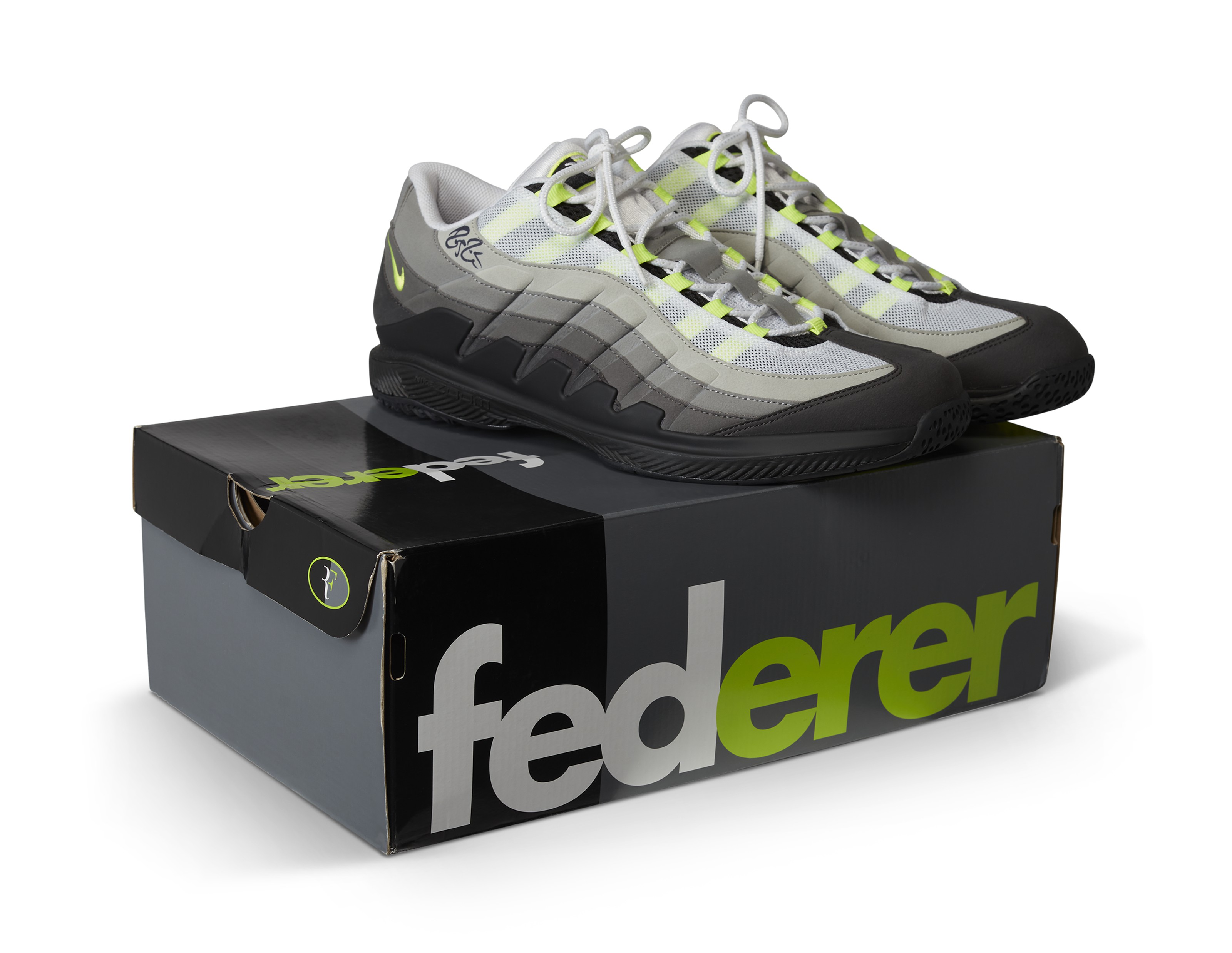 2021_CKS_20034_0175_003(roger_federers_tournament_greedy_sneakers_indian_wells_2018085258).jpg
