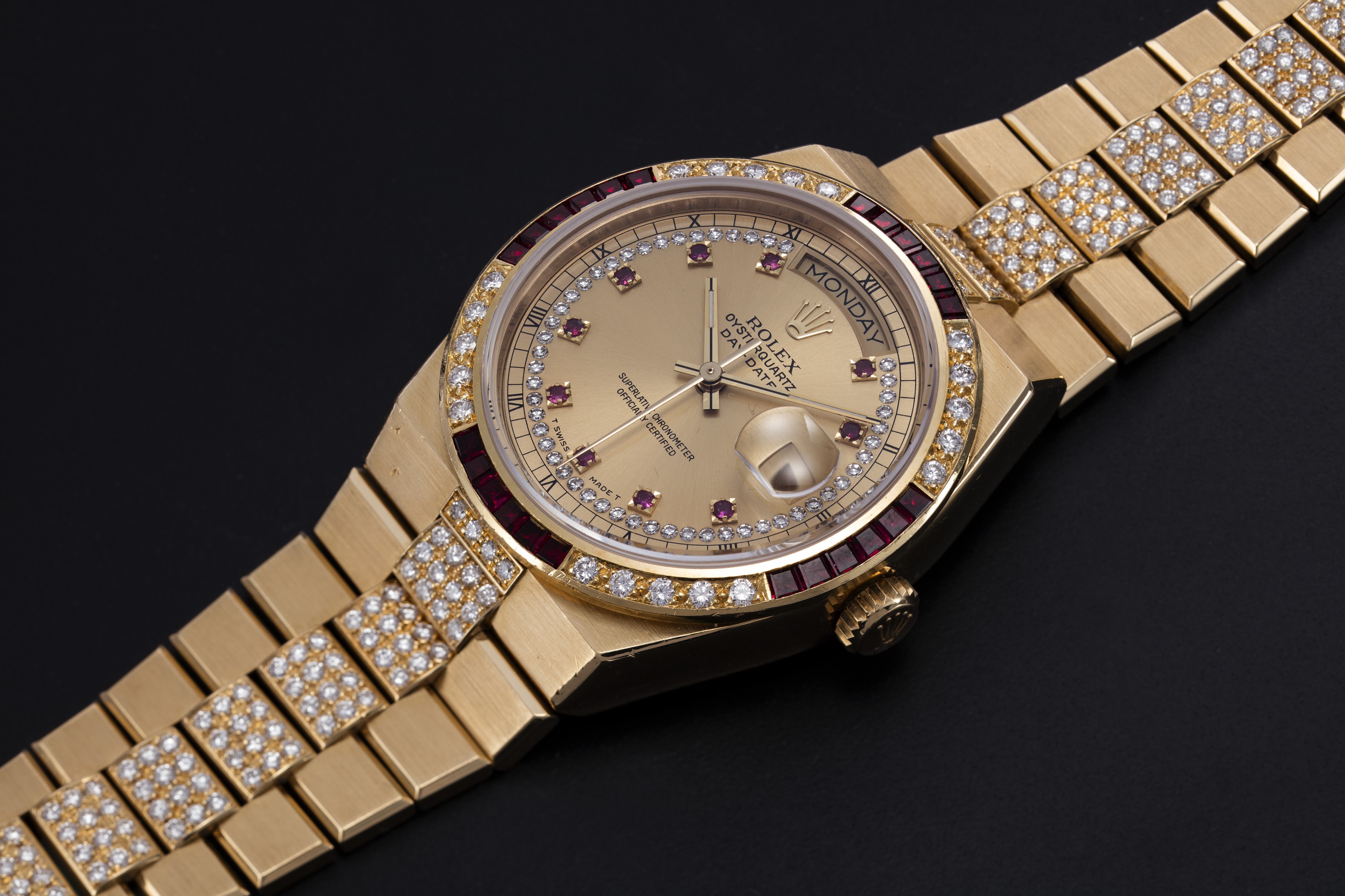 Rolex oysterquartz day deals date with diamonds
