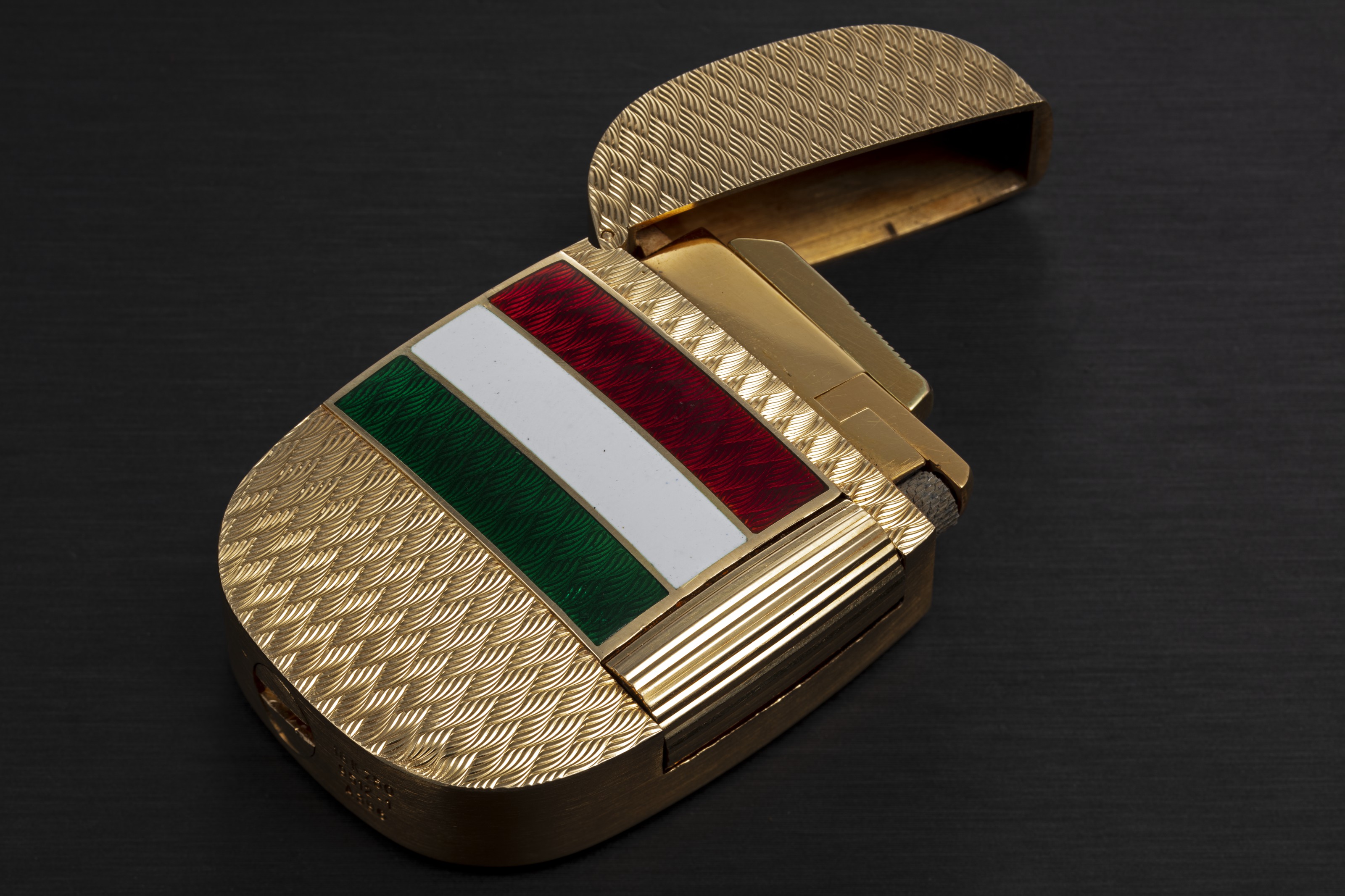 Patek phillipe lighter store