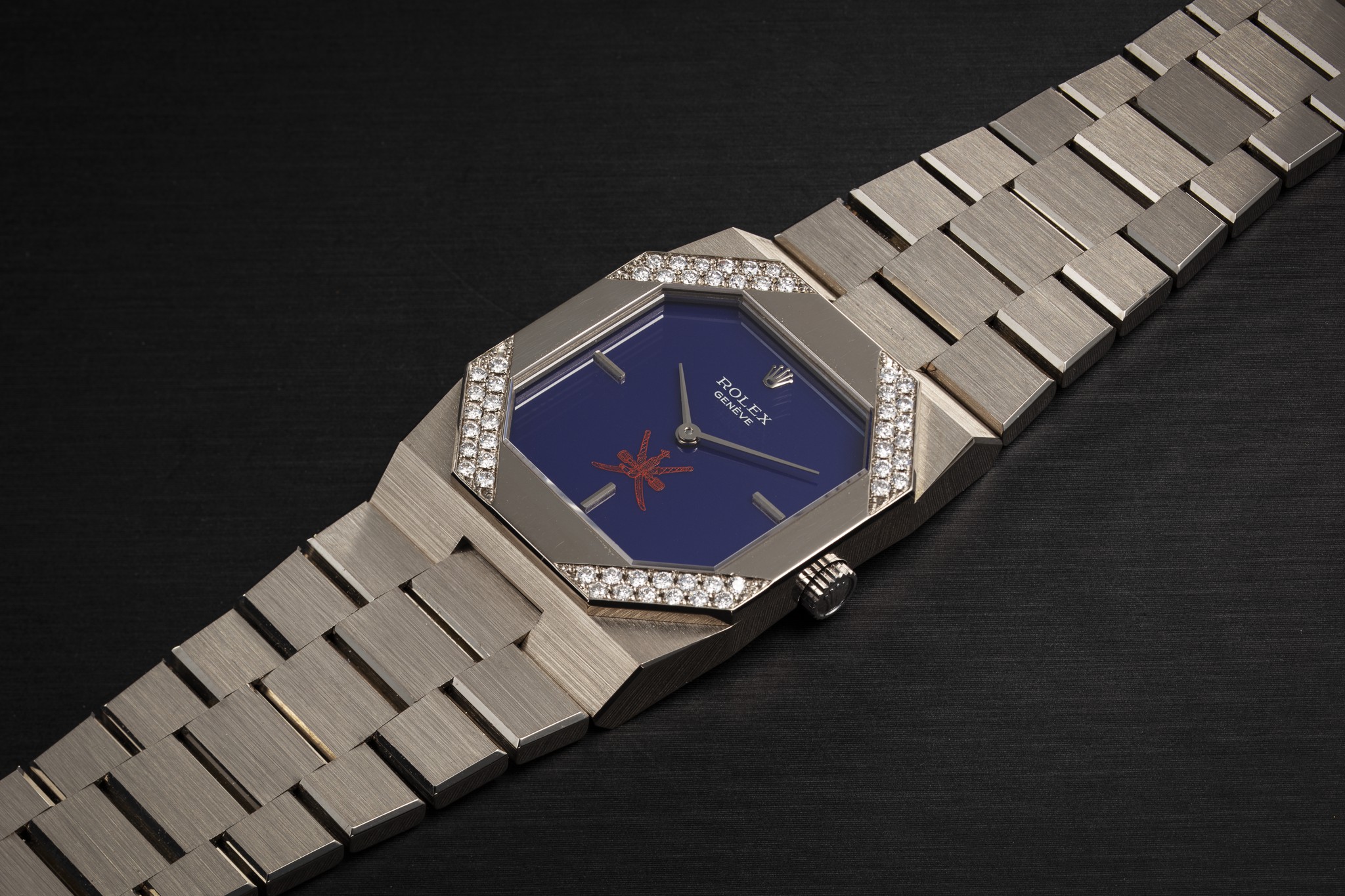 ROLEX CELLINI REF. 4055 A GOLD AND DIAMOND SET WRISTWATCH WITH