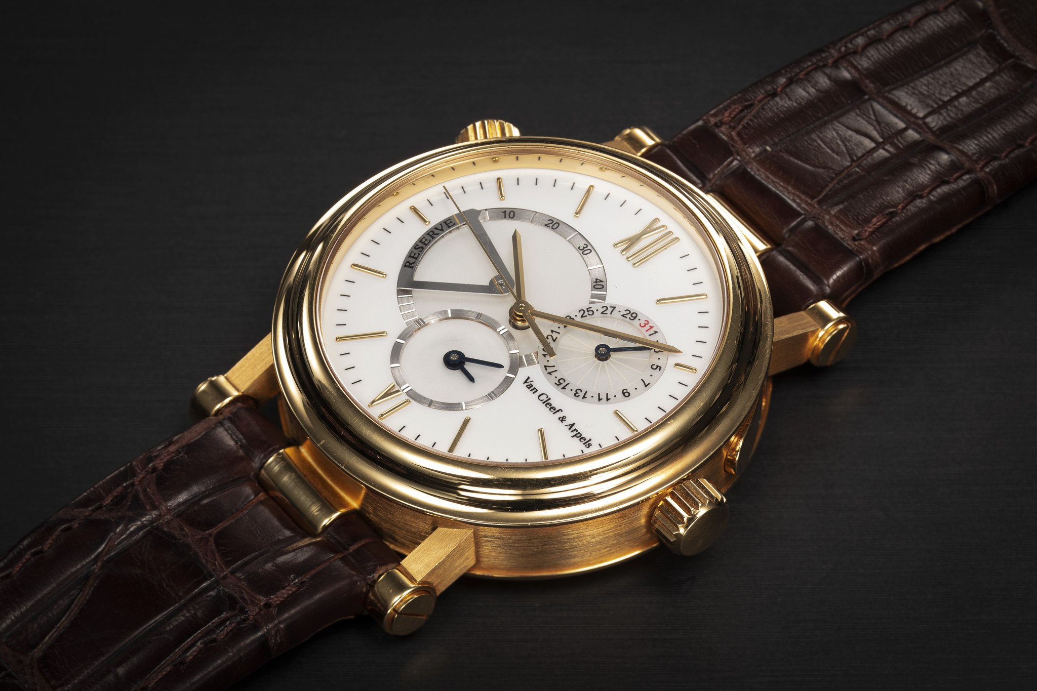 VAN CLEEF & ARPELS, MONSIEUR ARPELS, A GOLD AUTOMATIC DUAL TIME