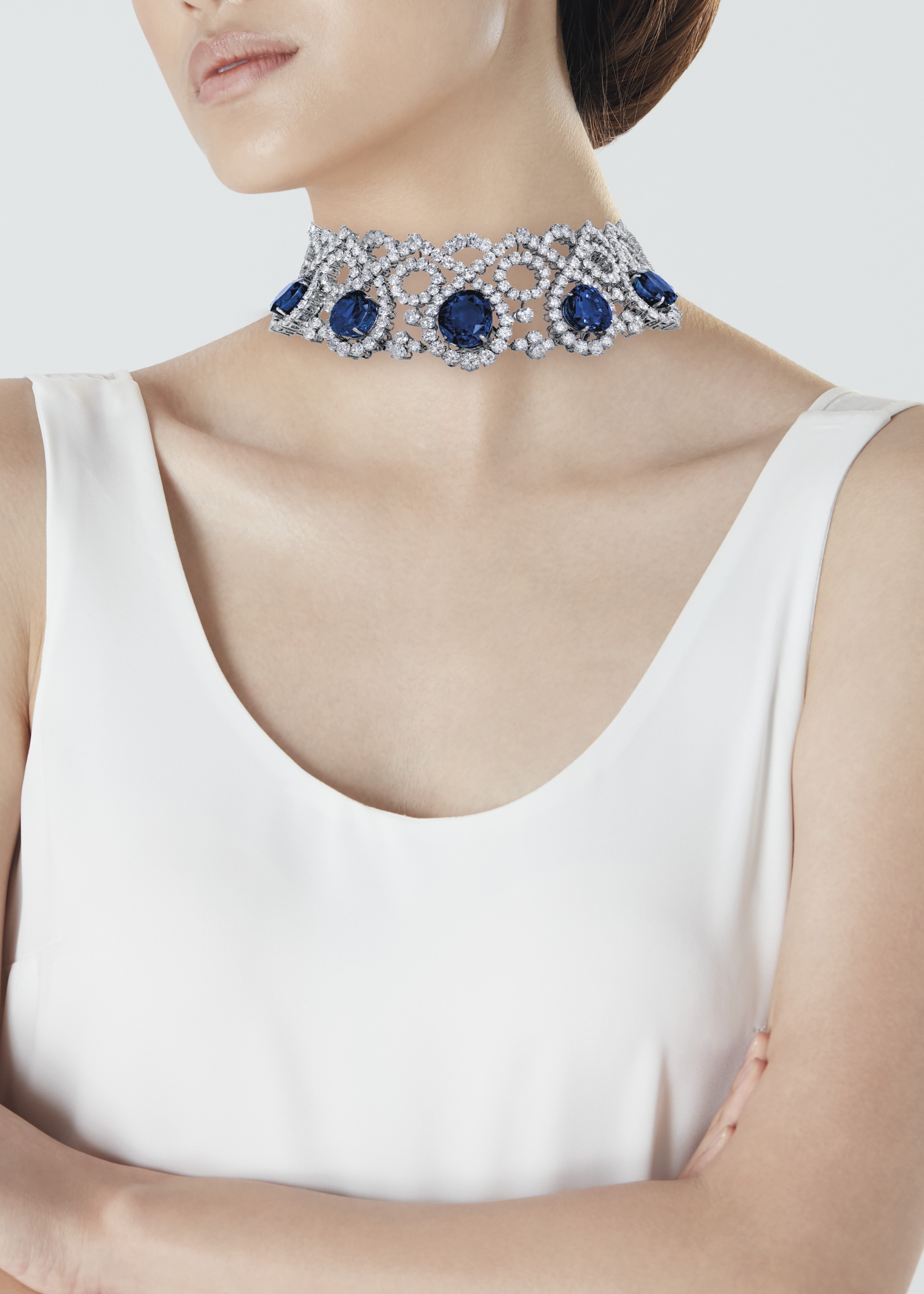 Cartier diamond choker online