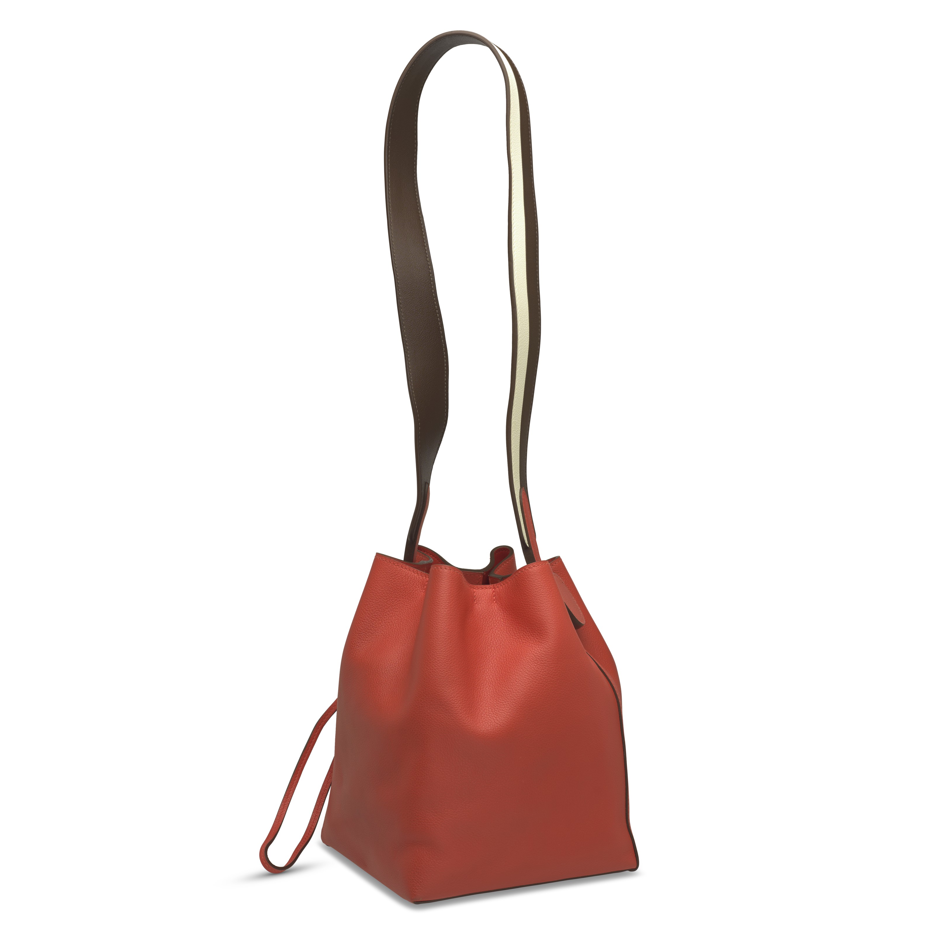 A CAPUCINE EVERCOLOR LEATHER LICOL 17, HERMÈS, 2018 Christie's