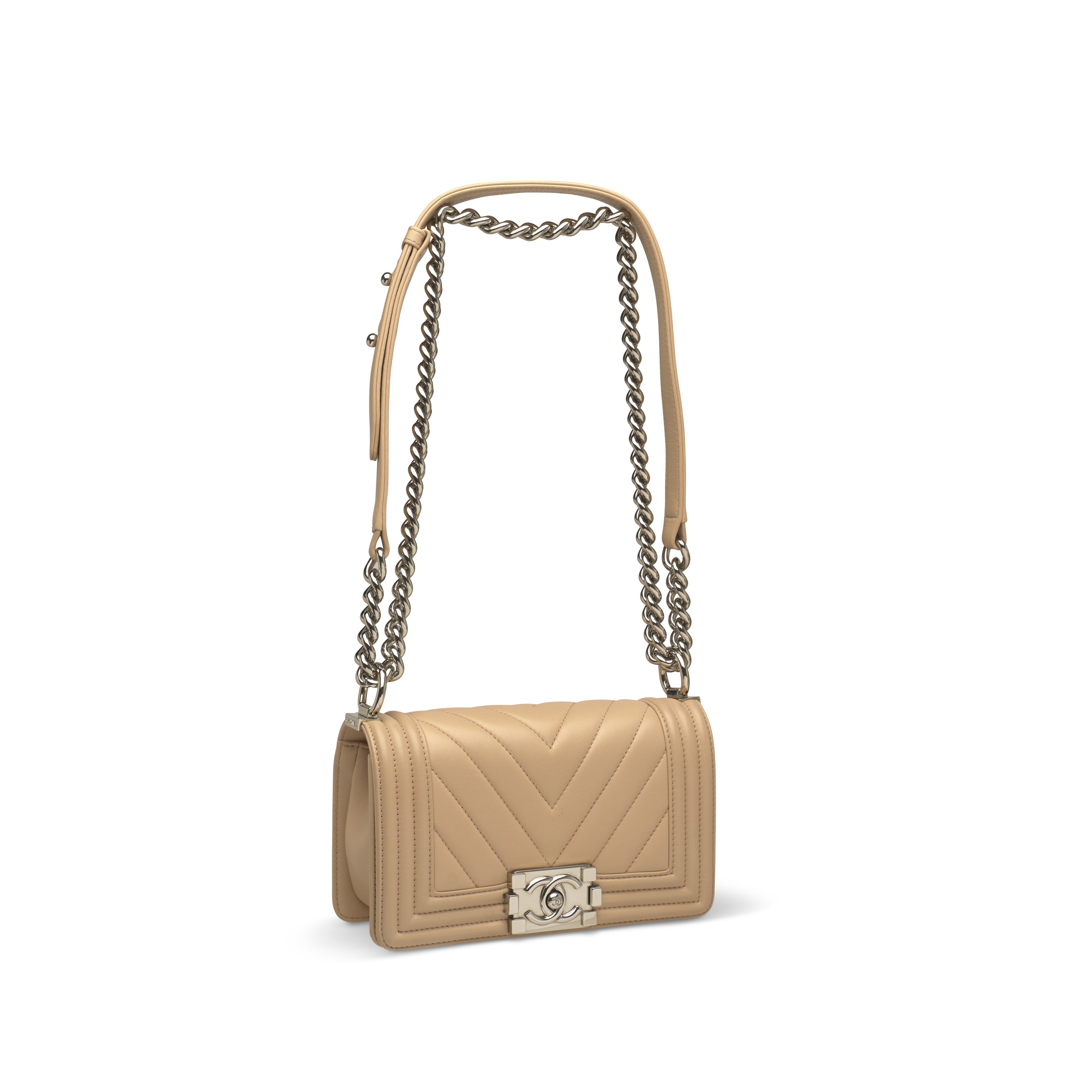 Chanel boy deals bag nude