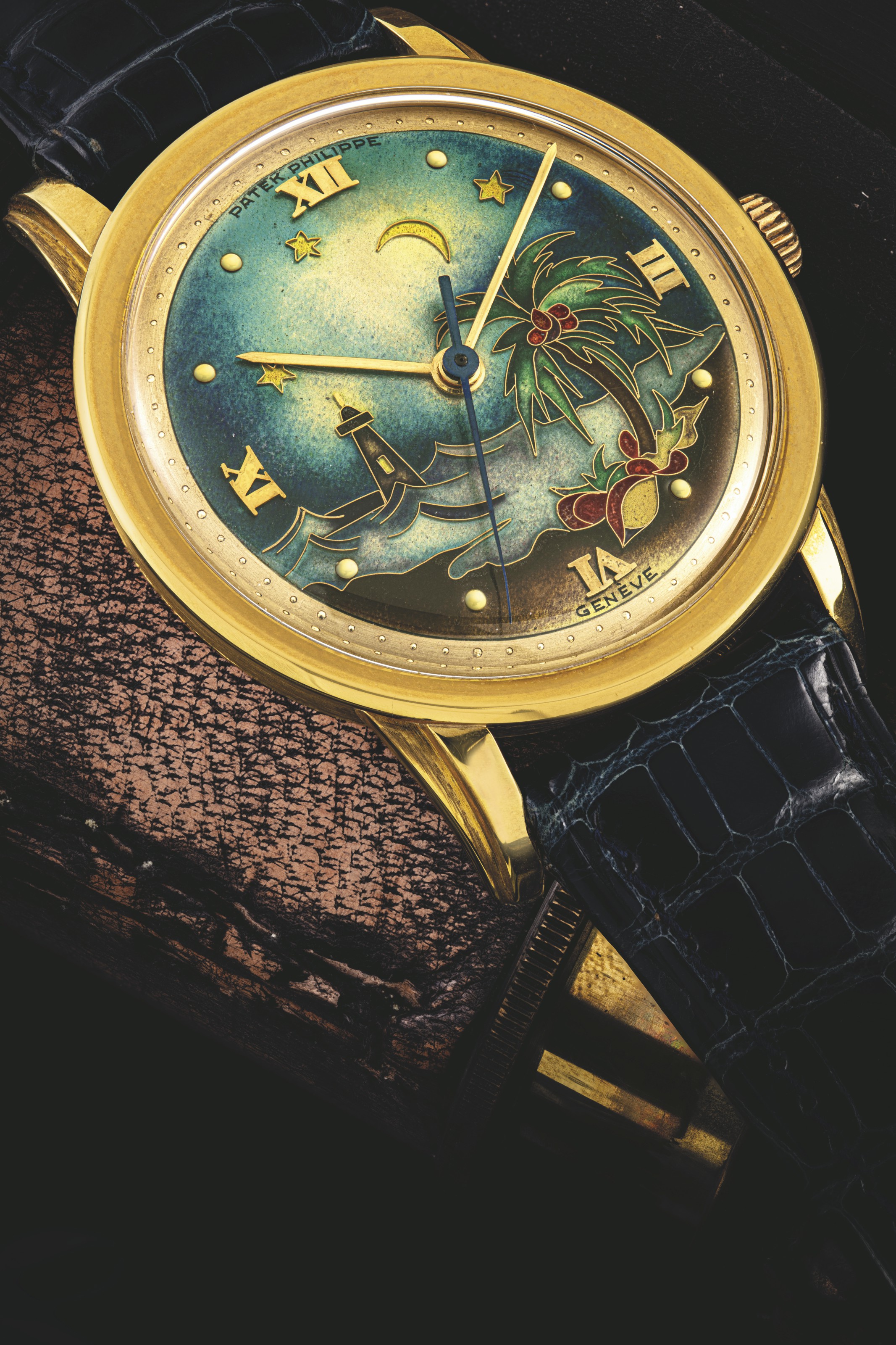 PATEK PHILIPPE. AN EXCEPTIONAL 18K GOLD WRISTWATCH WITH SWEEP