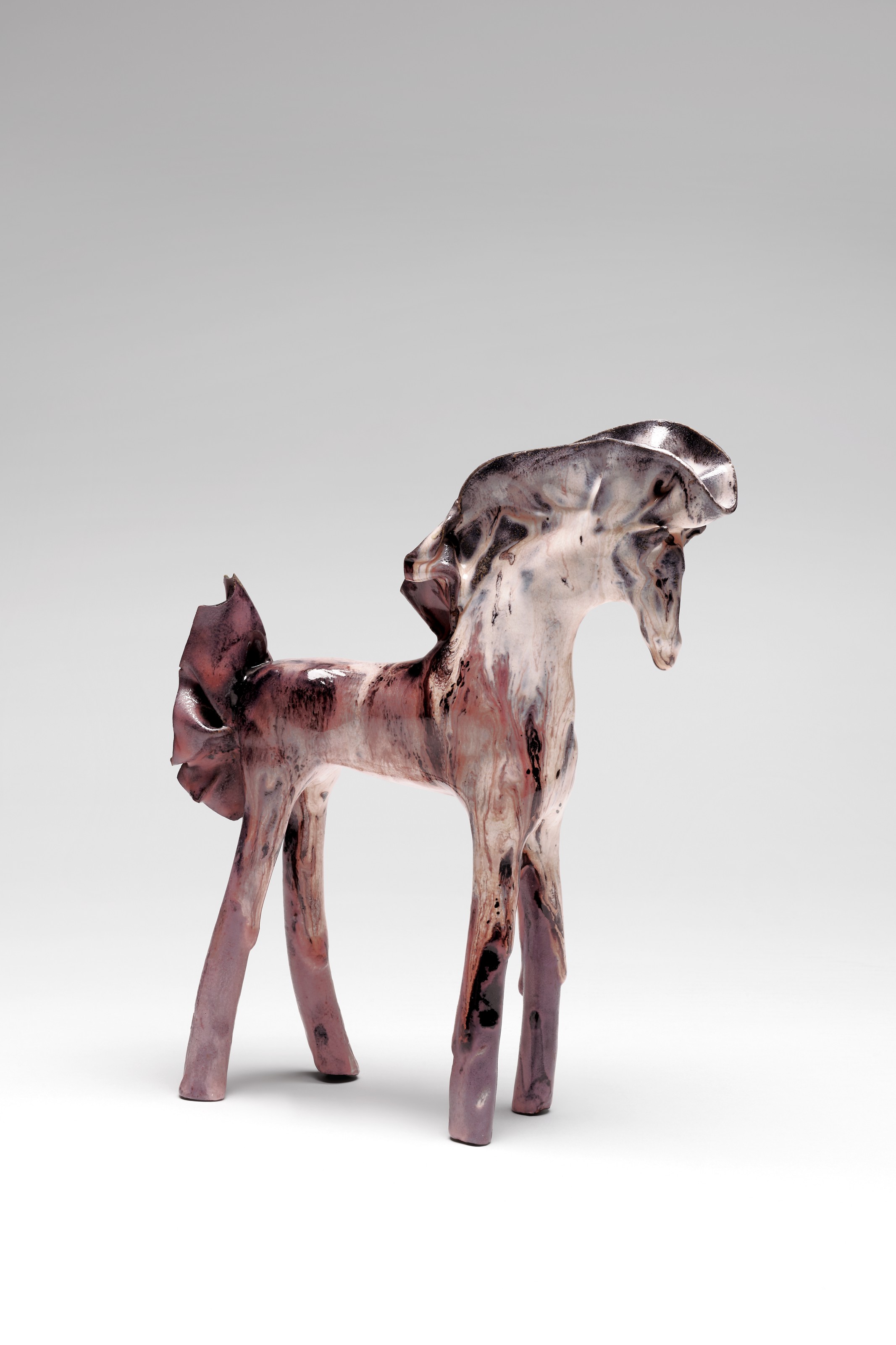 Fausto Melotti (1901-1986), Cavallino, 1955. Polychrome glazed ceramic. 21.5 x 18.3 x 5.3 cm. Estimate: €12,000-18,000. Offered in 20th/21st Century: Milan Online Sale, 8-18 November 2021, Online