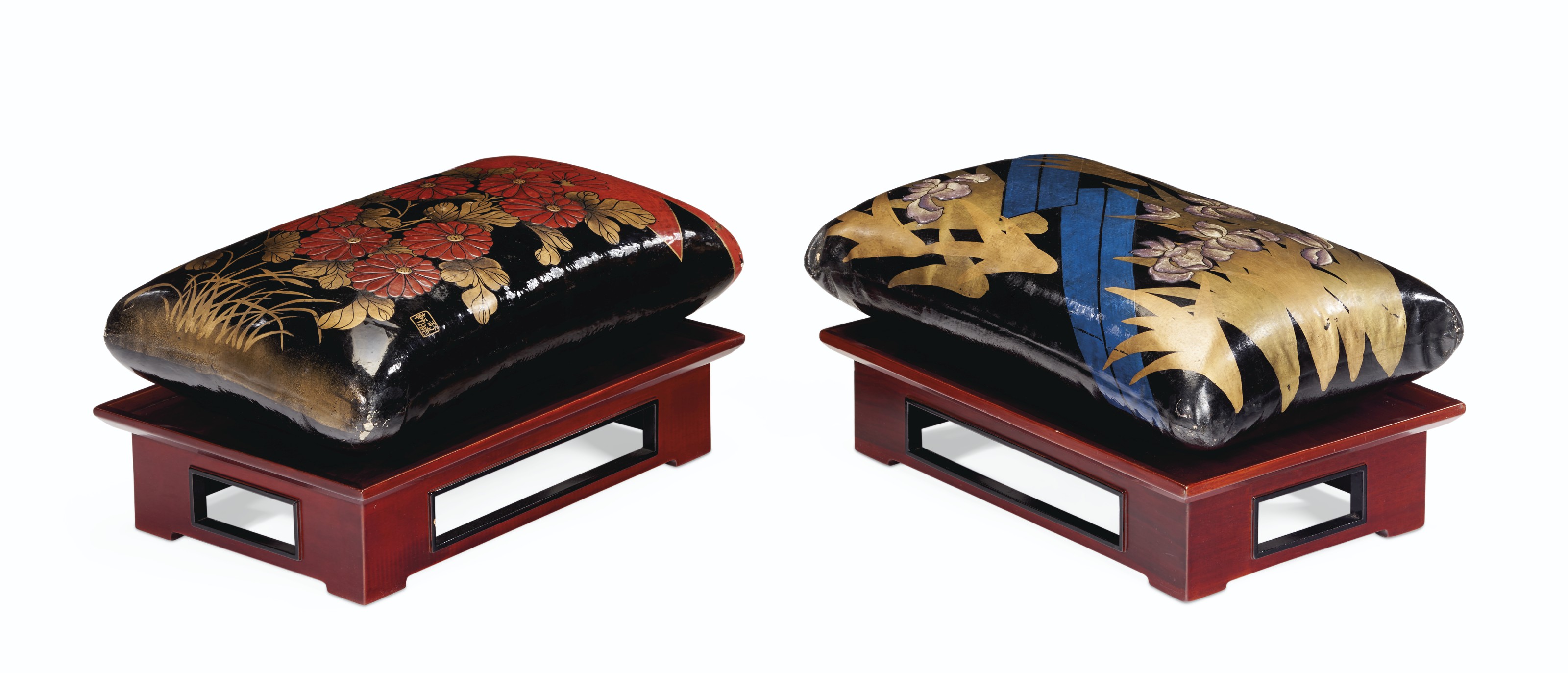 A PAIR OF JAPANESE LACQUER PILLOWS AND LOW STANDS, 20TH CENTURY