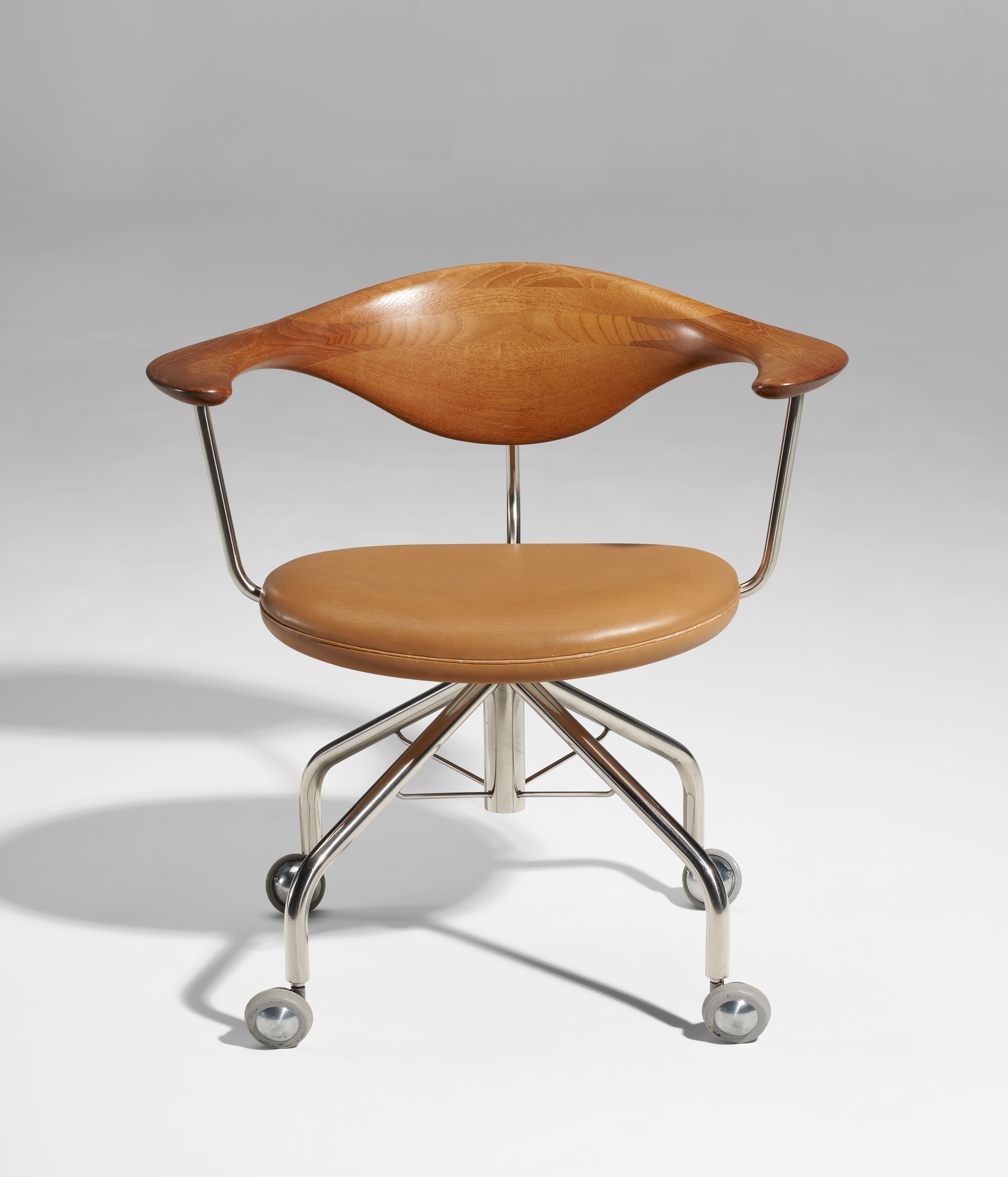HANS WEGNER 1914 2007 SWIVEL CHAIR MODEL NO. PP 502 DESIGNED