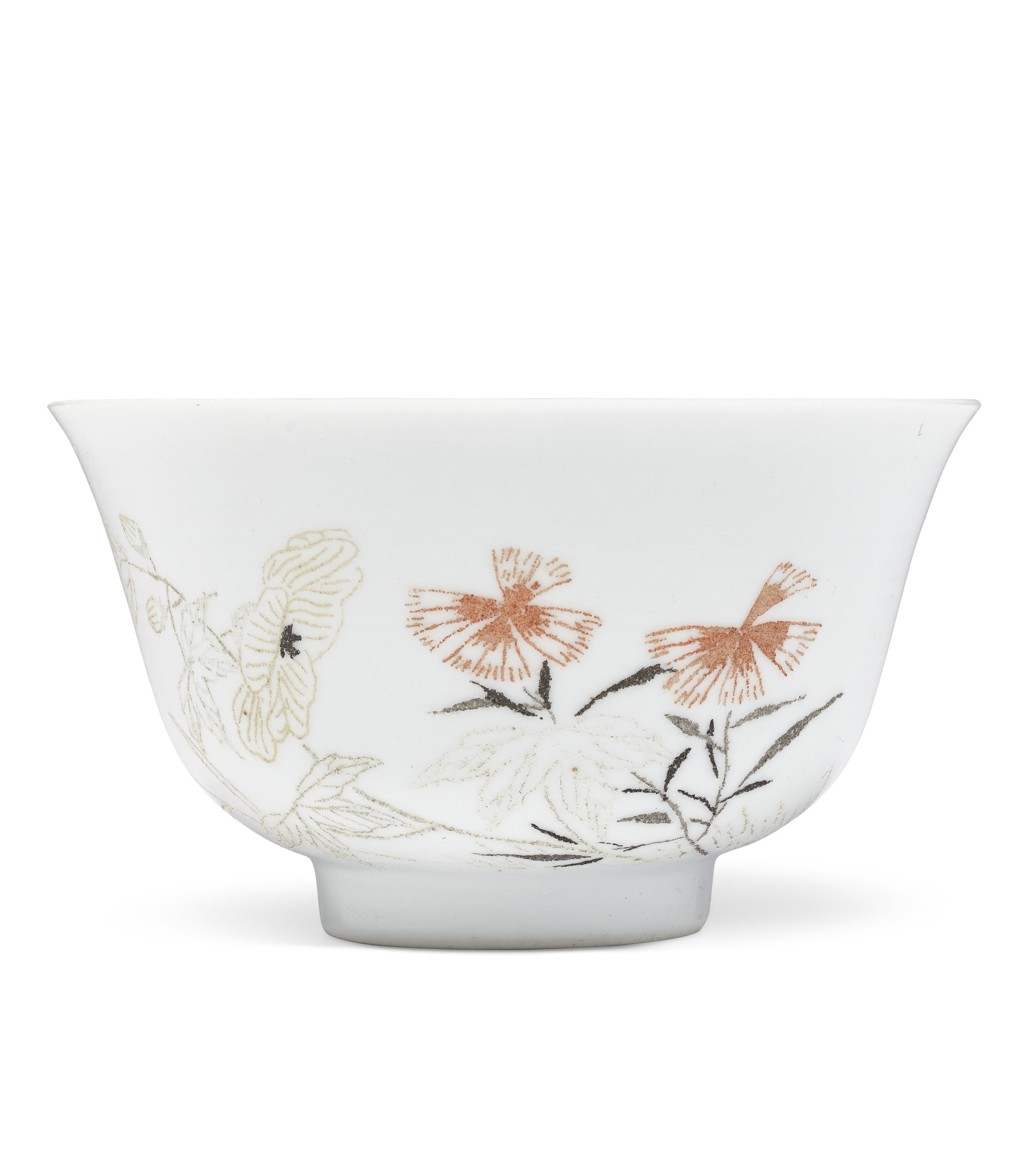 清十九世紀粉彩刻花卉紋盌, 19TH CENTURY | Christie's