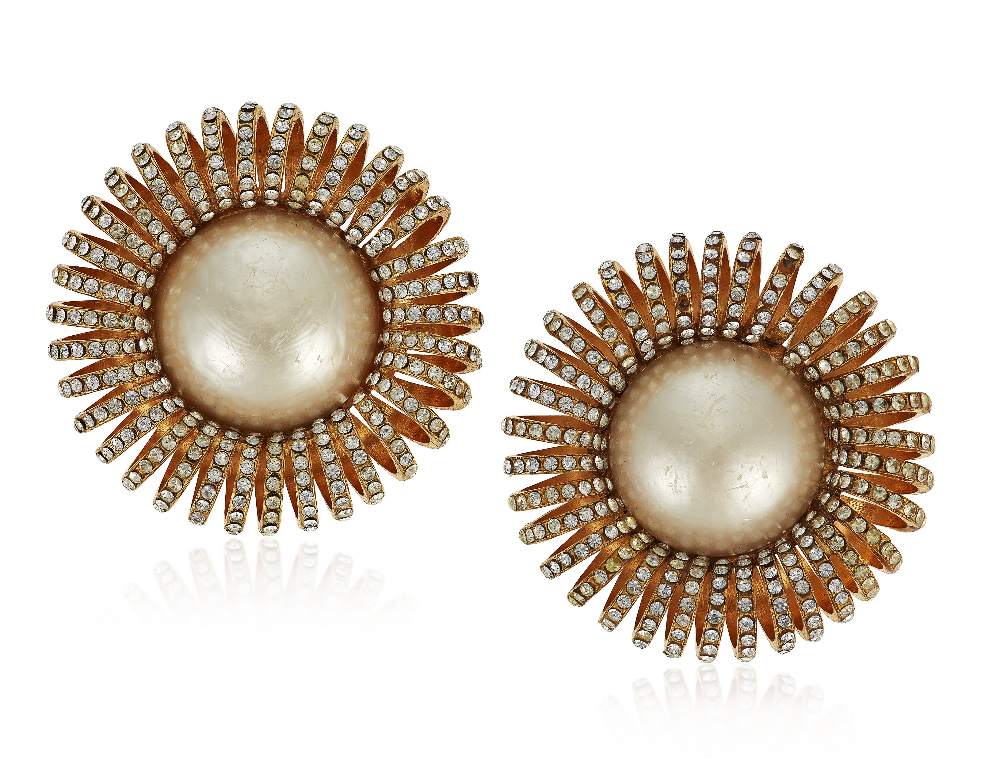 SET OF CHANEL FAUX PEARL AND RHINESTONE BROOCH AND UNSIGNED